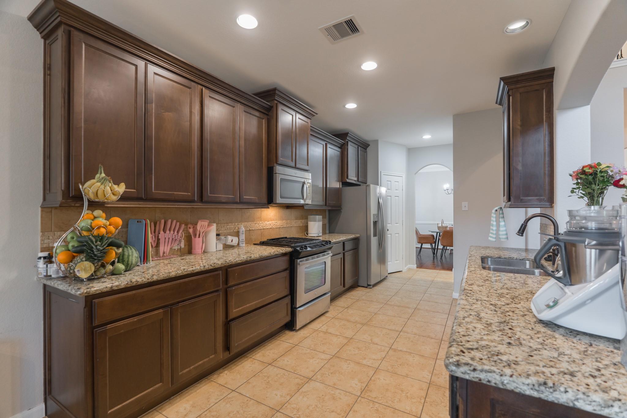 51 N Marshside Place