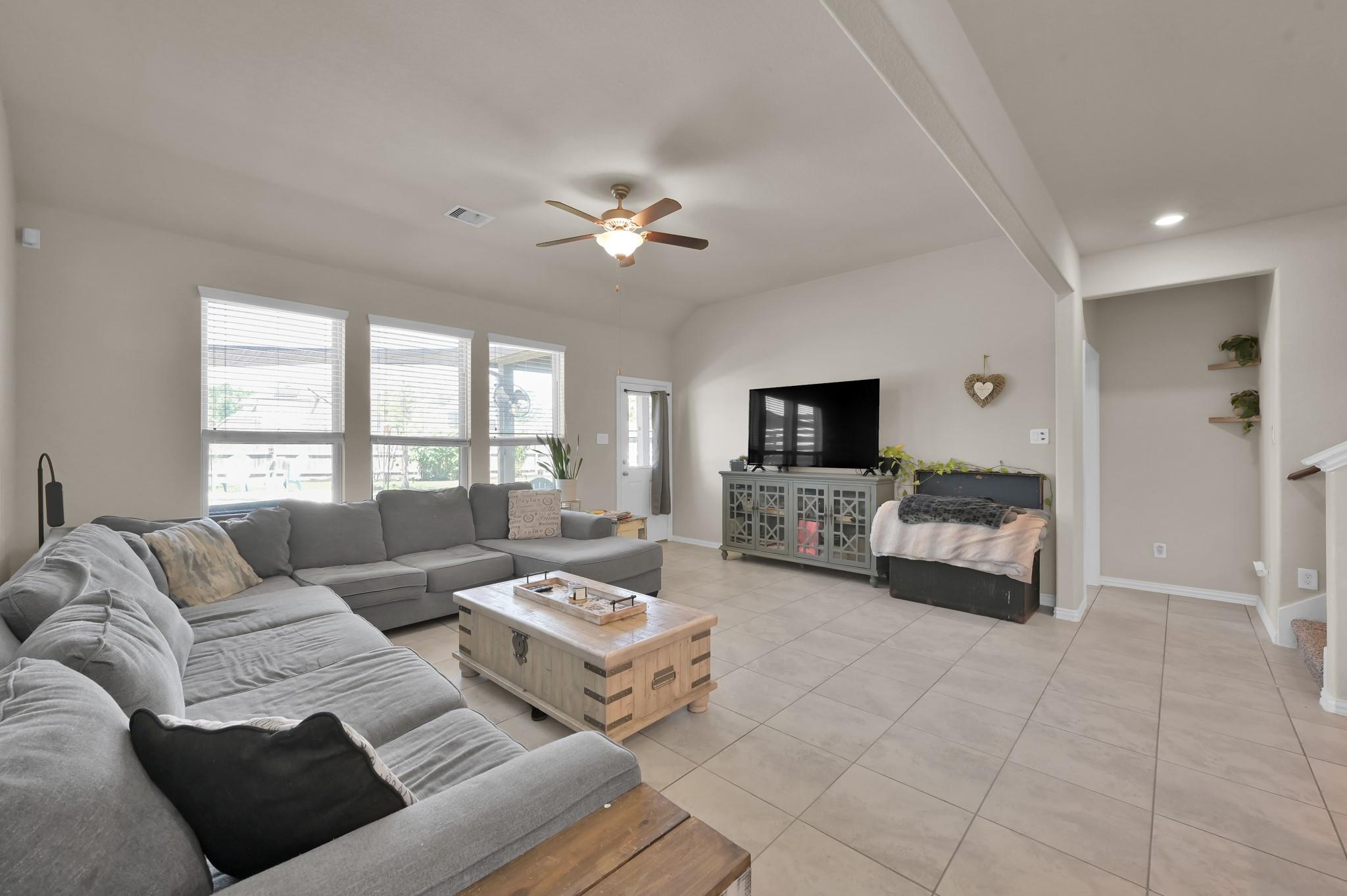 4503 Overlook Bend Drive