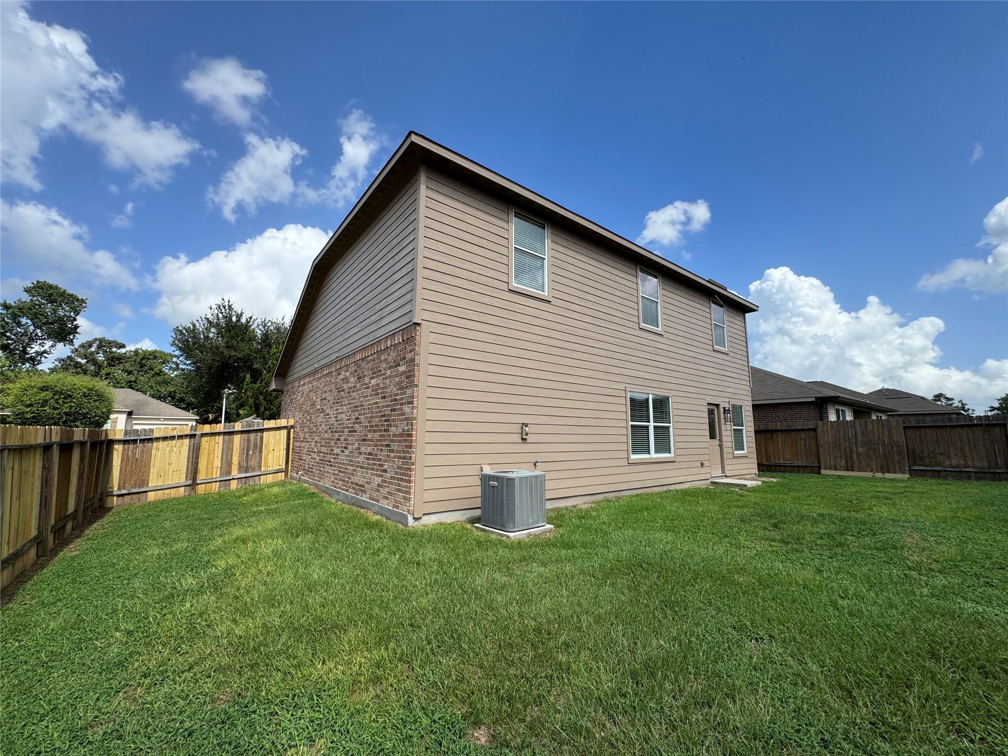 10237 Stone Gate Drive