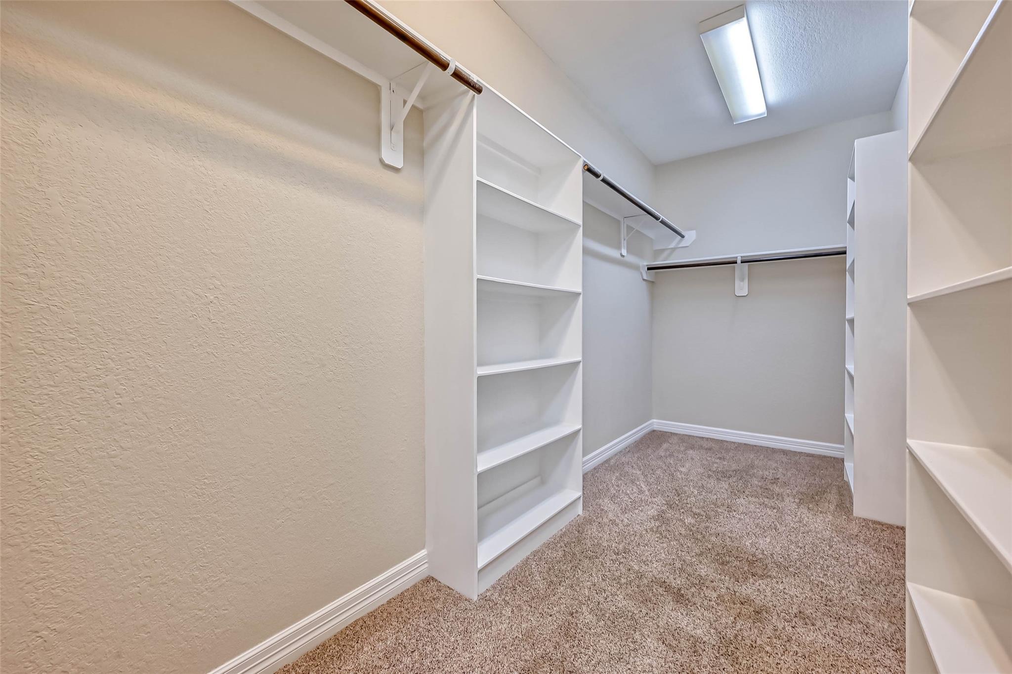 150 W Heritage Mill Circle