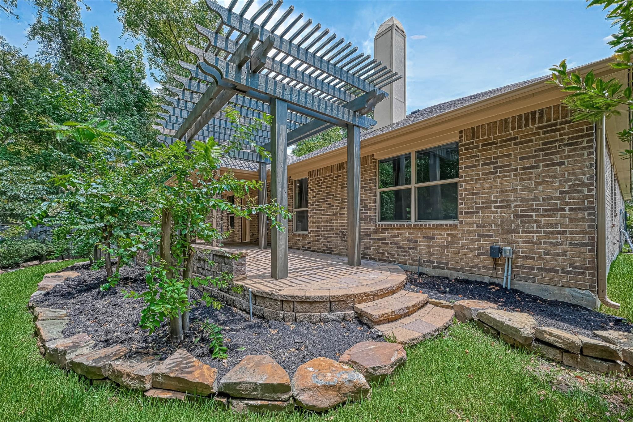 150 W Heritage Mill Circle