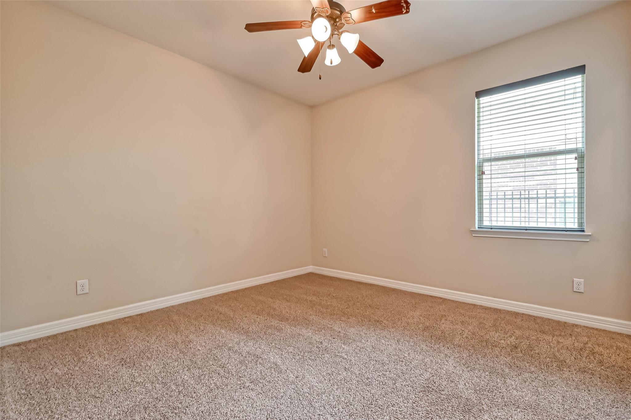 150 W Heritage Mill Circle