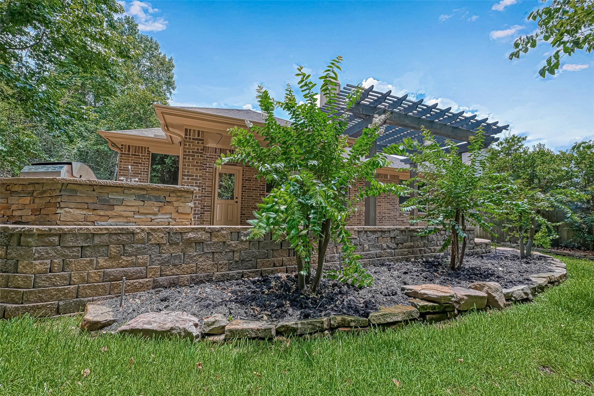 150 W Heritage Mill Circle