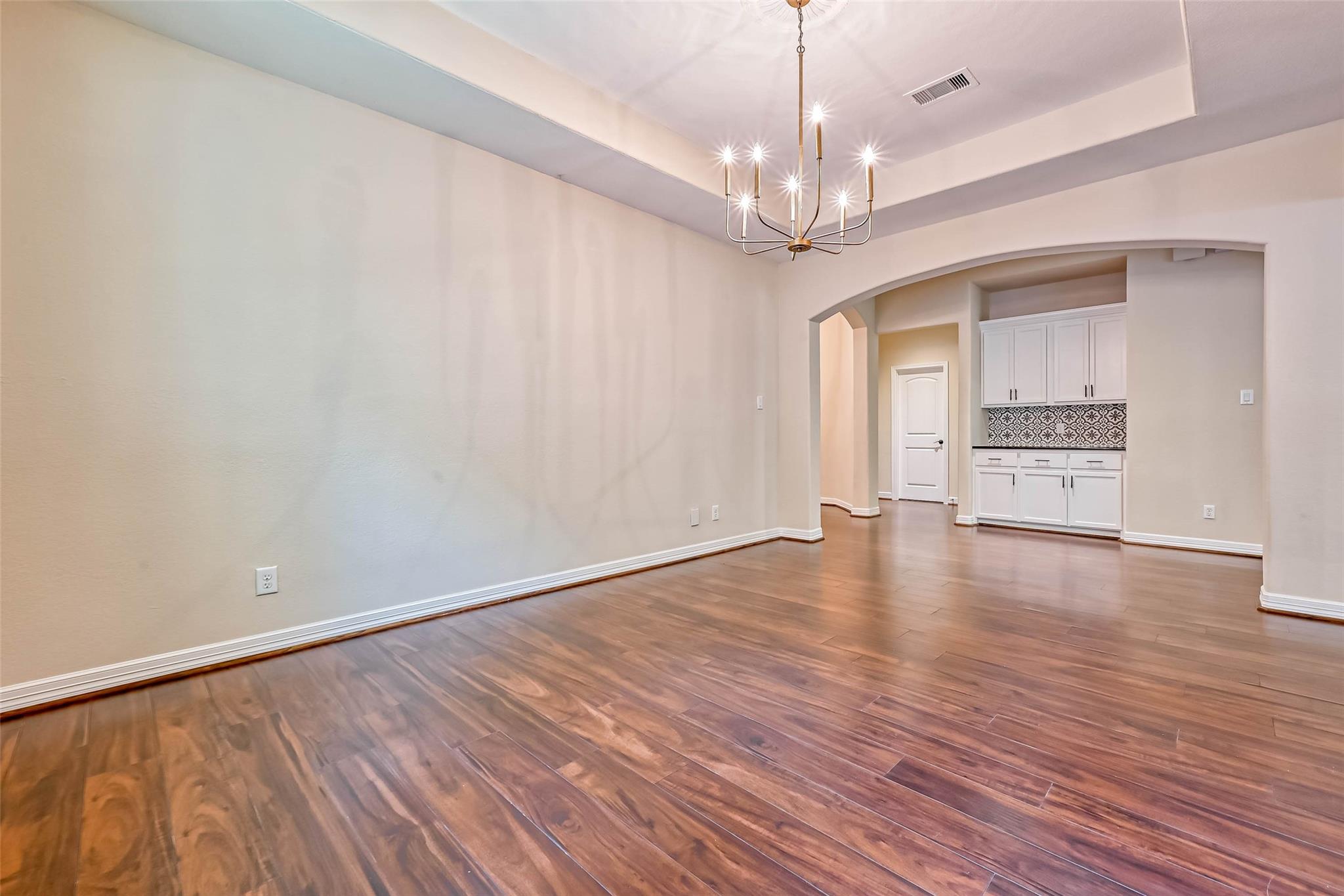 150 W Heritage Mill Circle