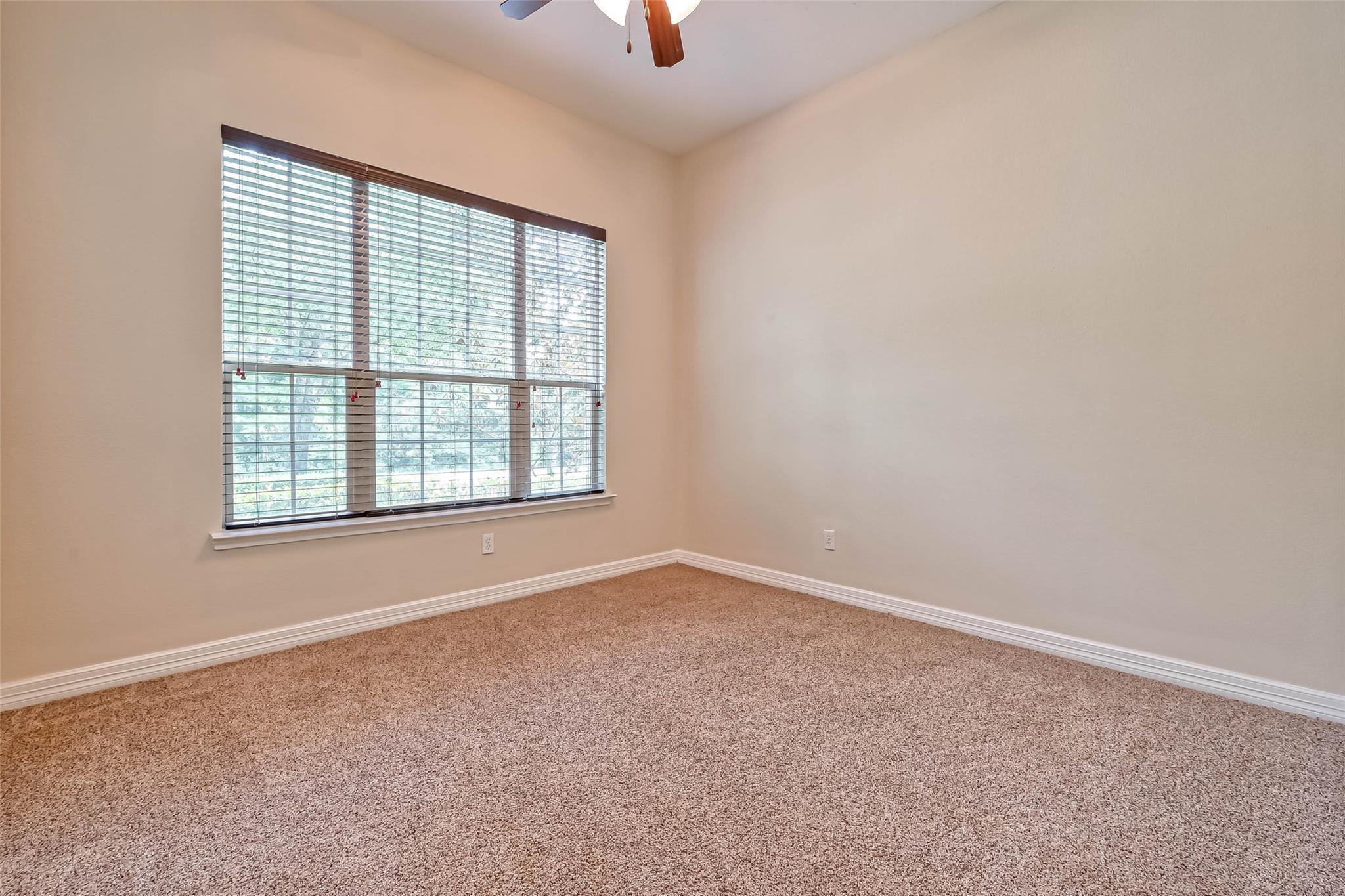 150 W Heritage Mill Circle