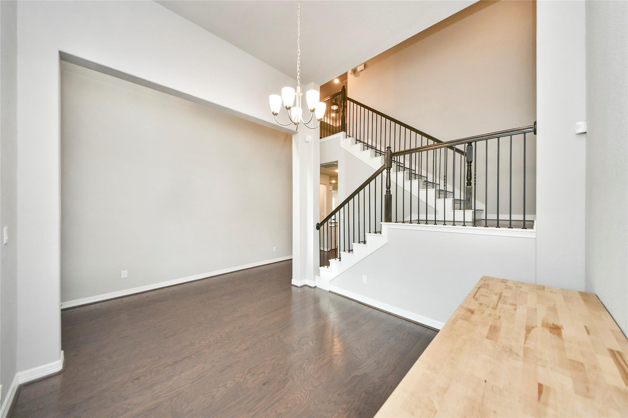 120 Chestnut Run Court