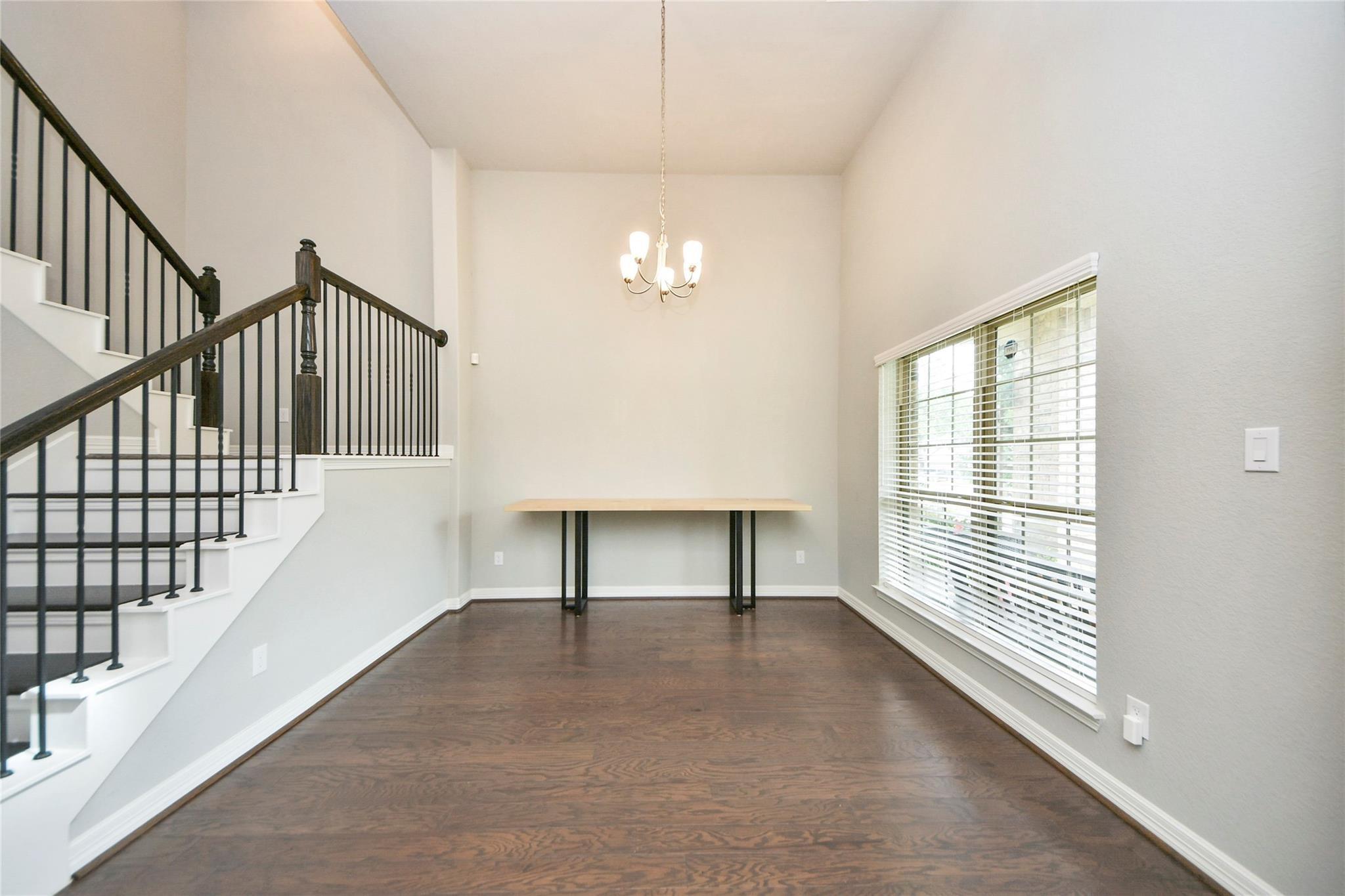 120 Chestnut Run Court