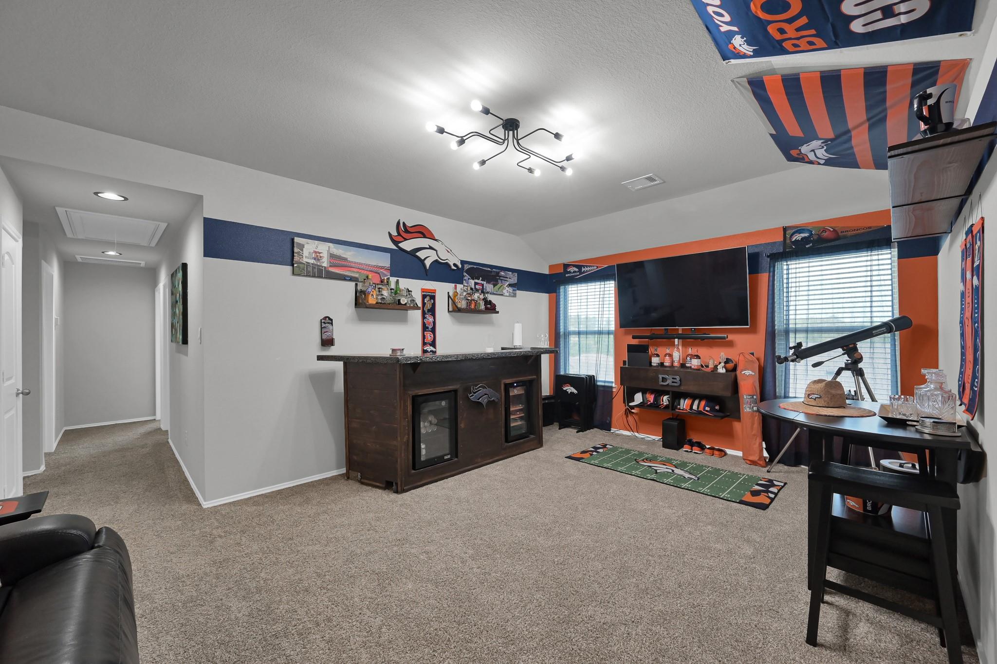 6302 Hendricks Harbor Court