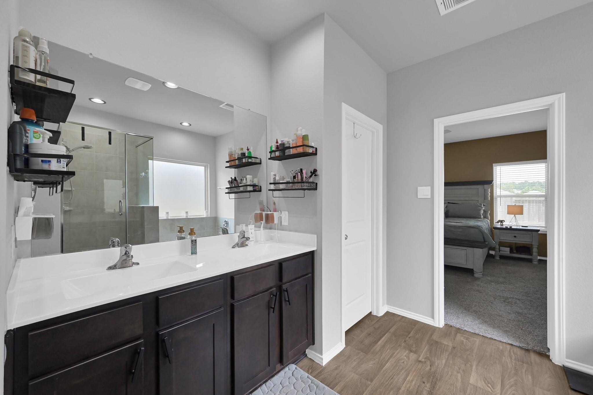 6302 Hendricks Harbor Court