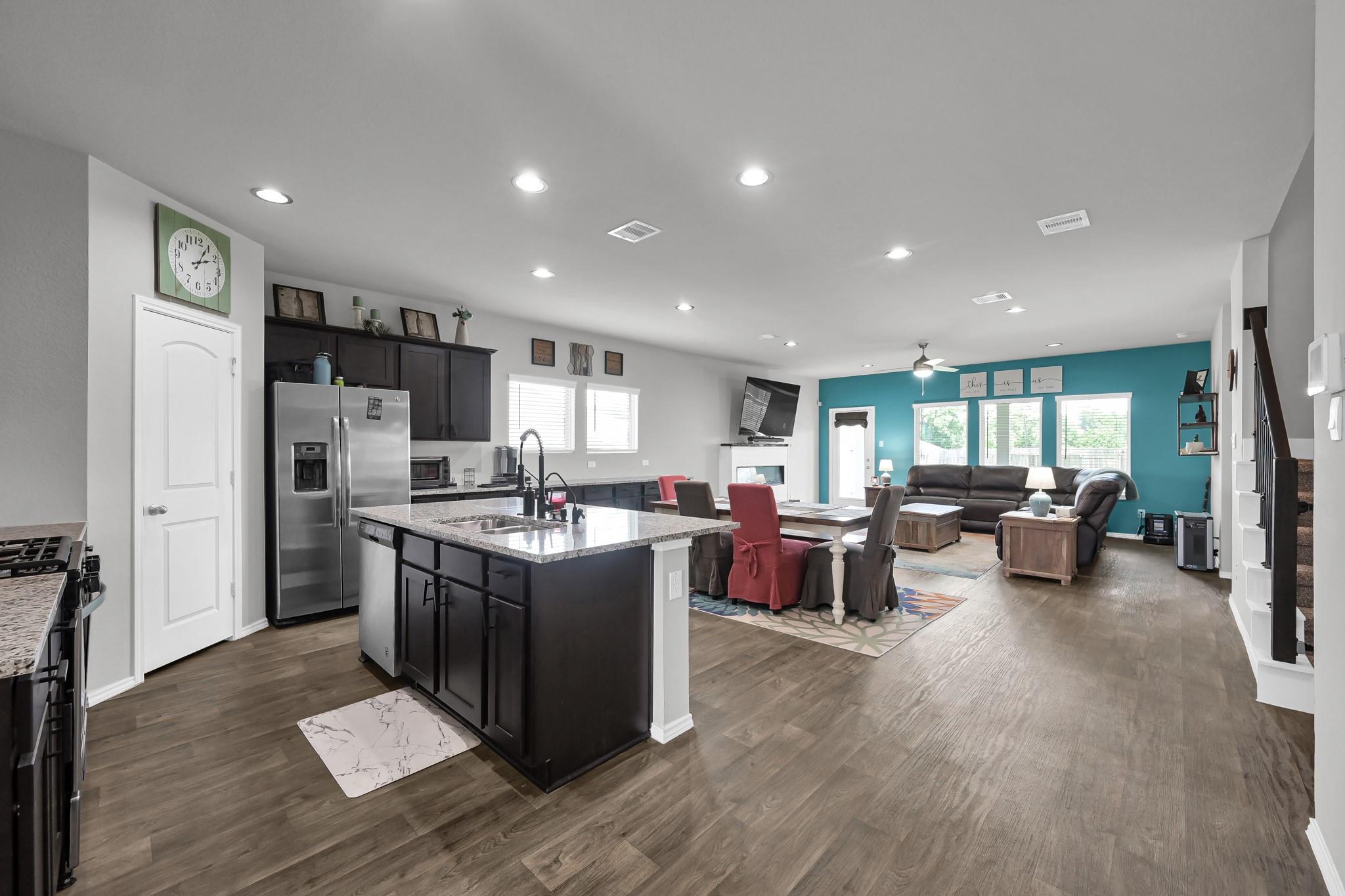 6302 Hendricks Harbor Court