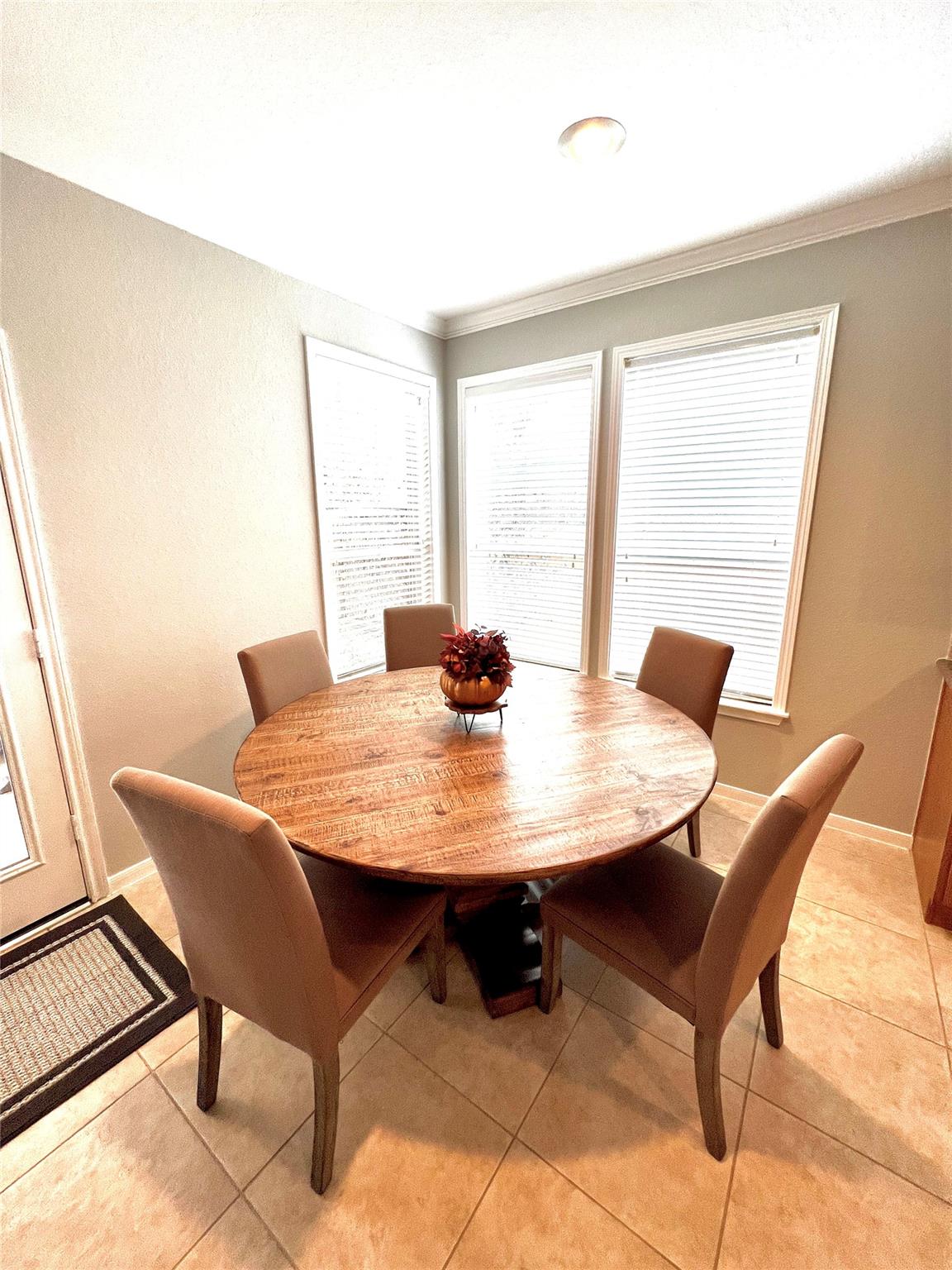 27 E Shale Creek Circle