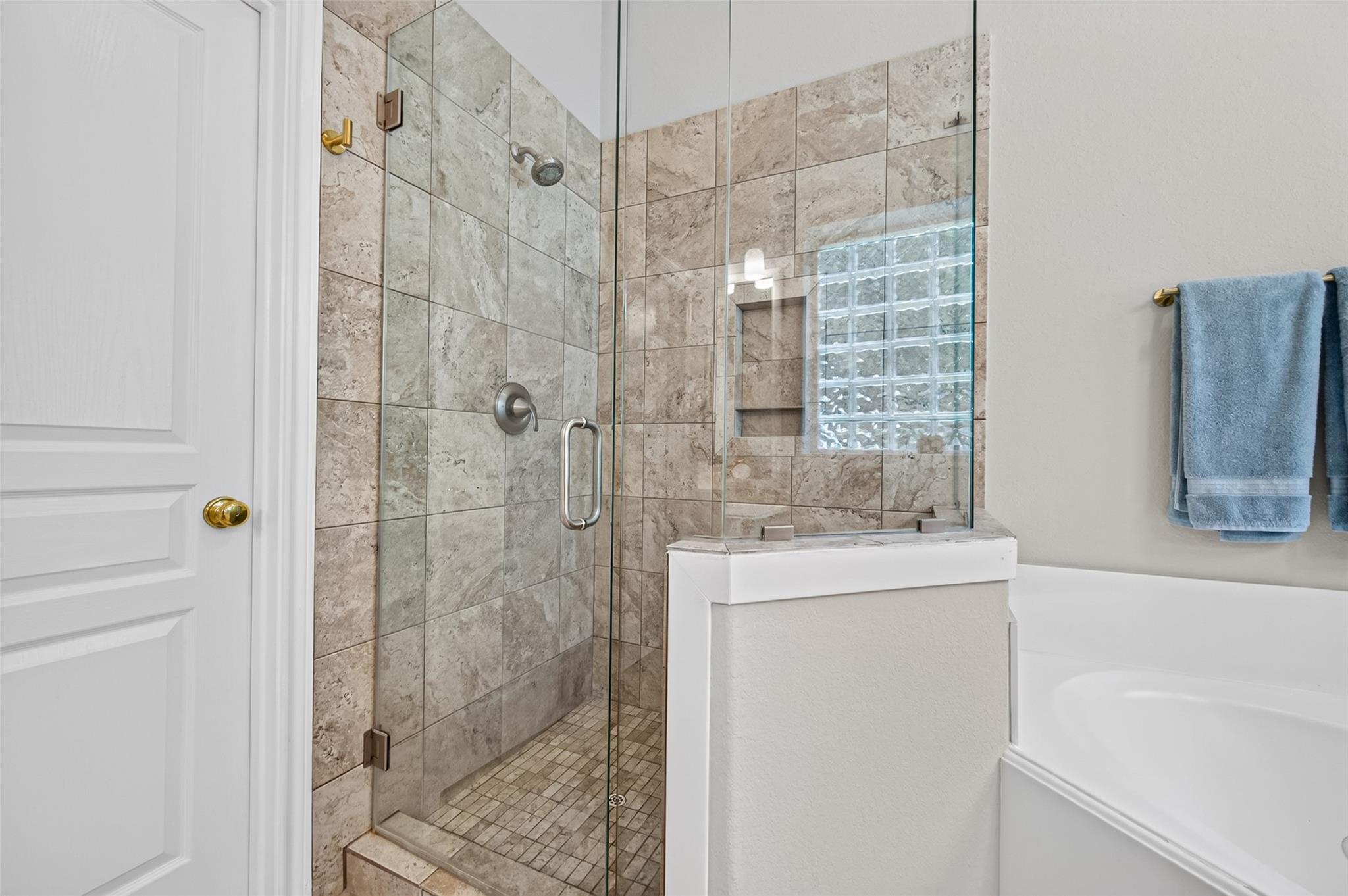 27 E Shale Creek Circle