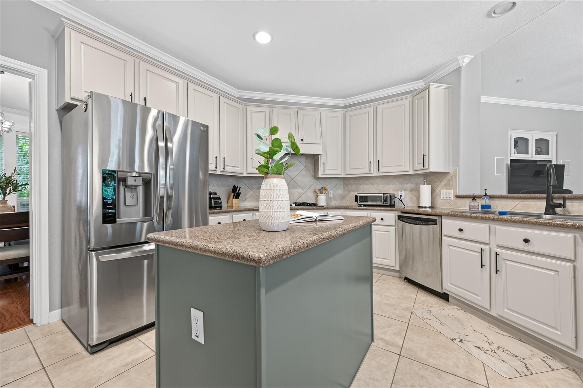 27 E Shale Creek Circle