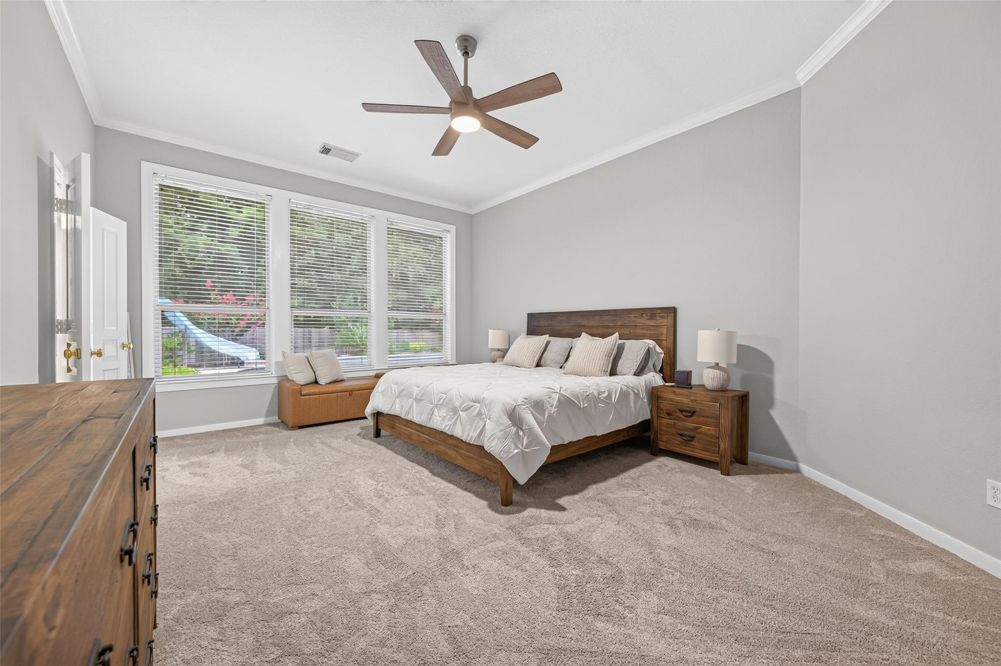 27 E Shale Creek Circle