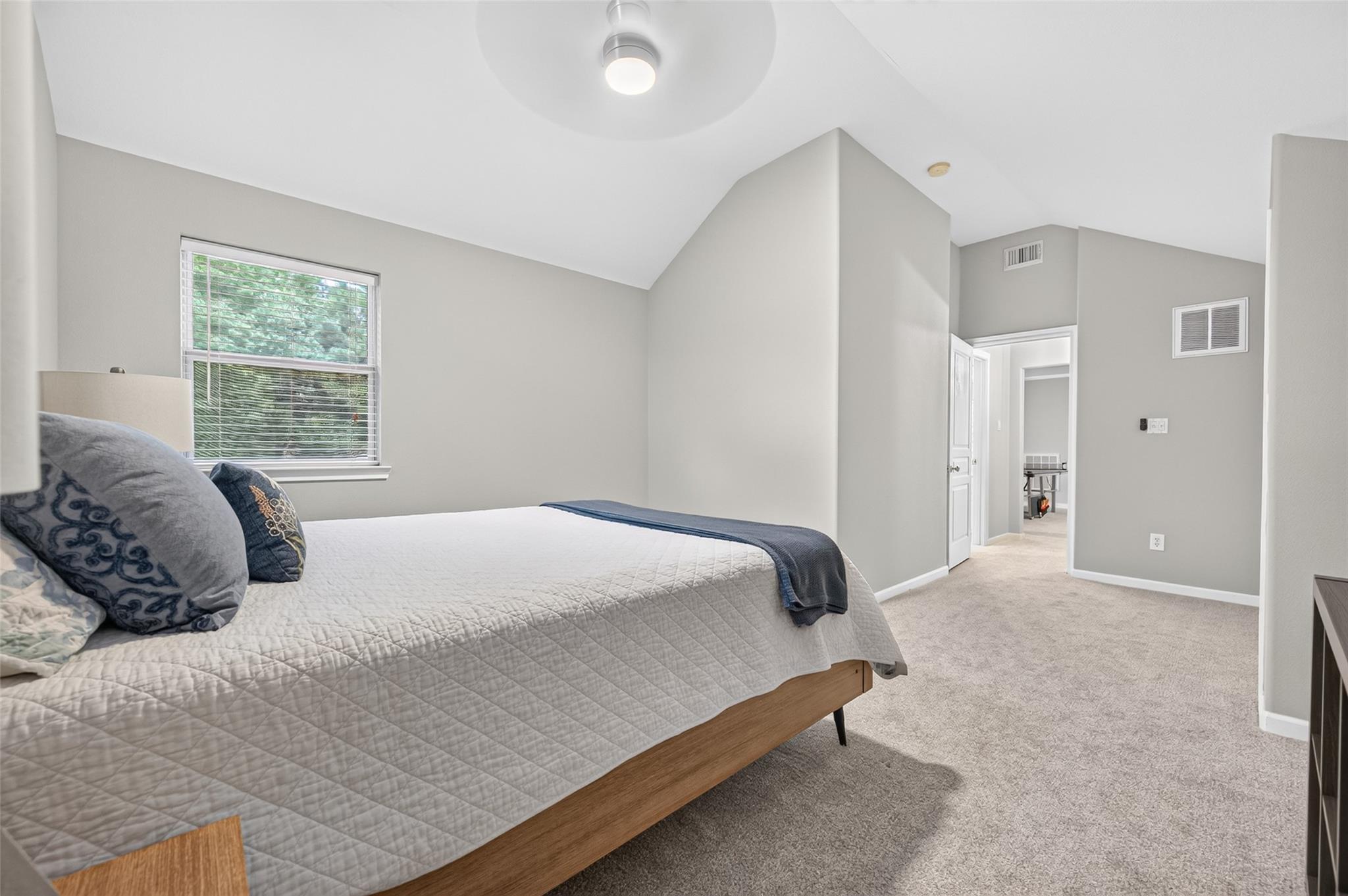 27 E Shale Creek Circle