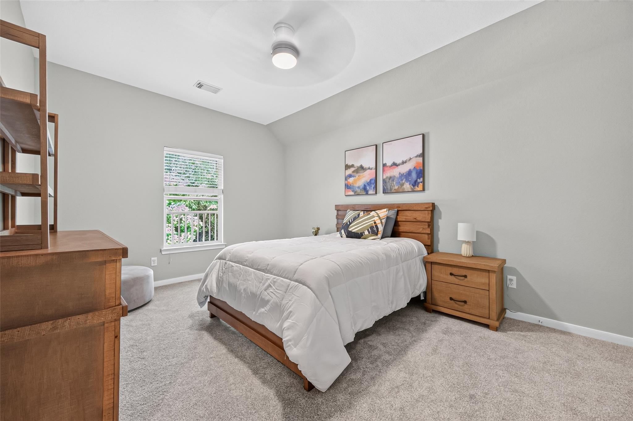 27 E Shale Creek Circle