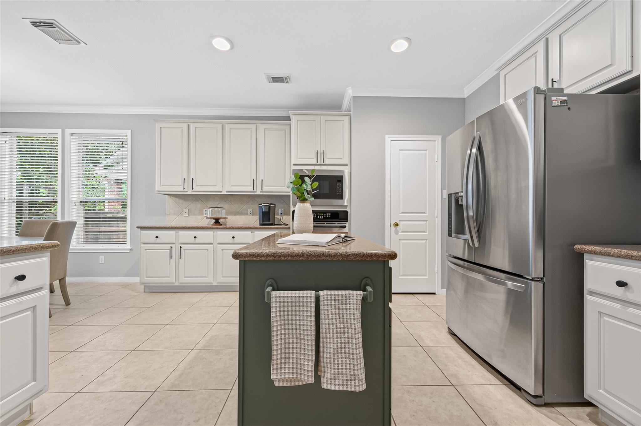 27 E Shale Creek Circle