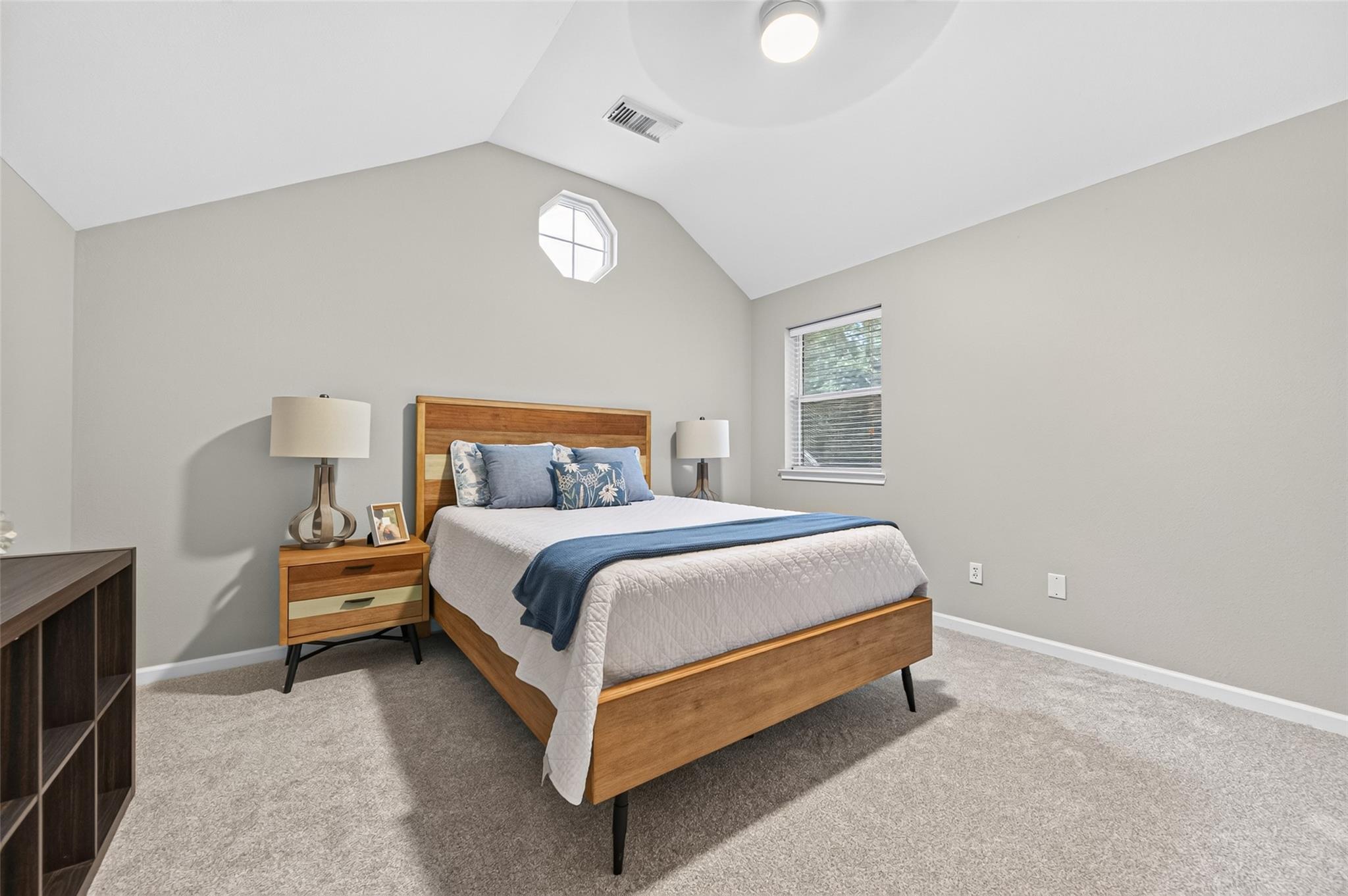 27 E Shale Creek Circle