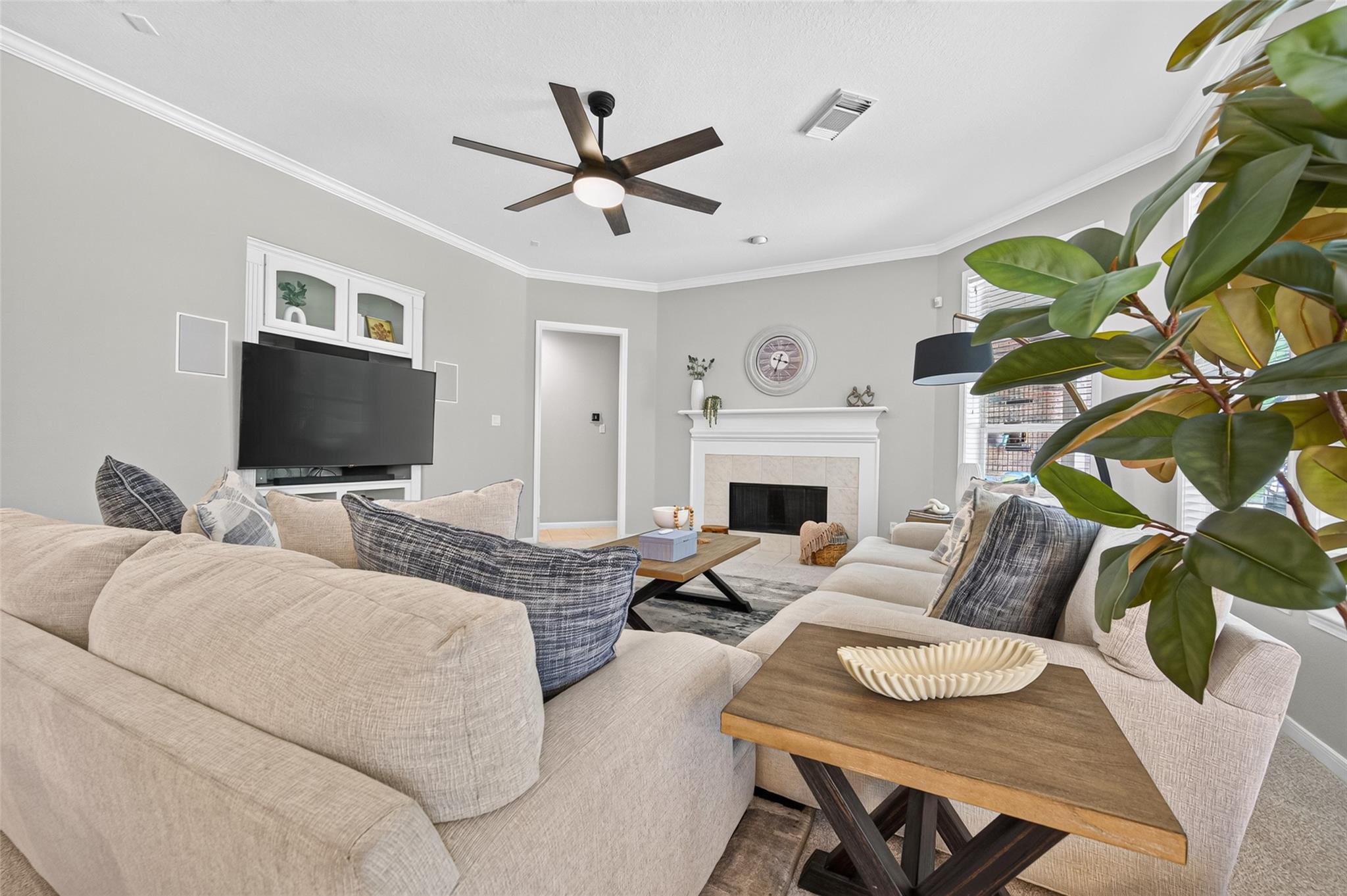 27 E Shale Creek Circle