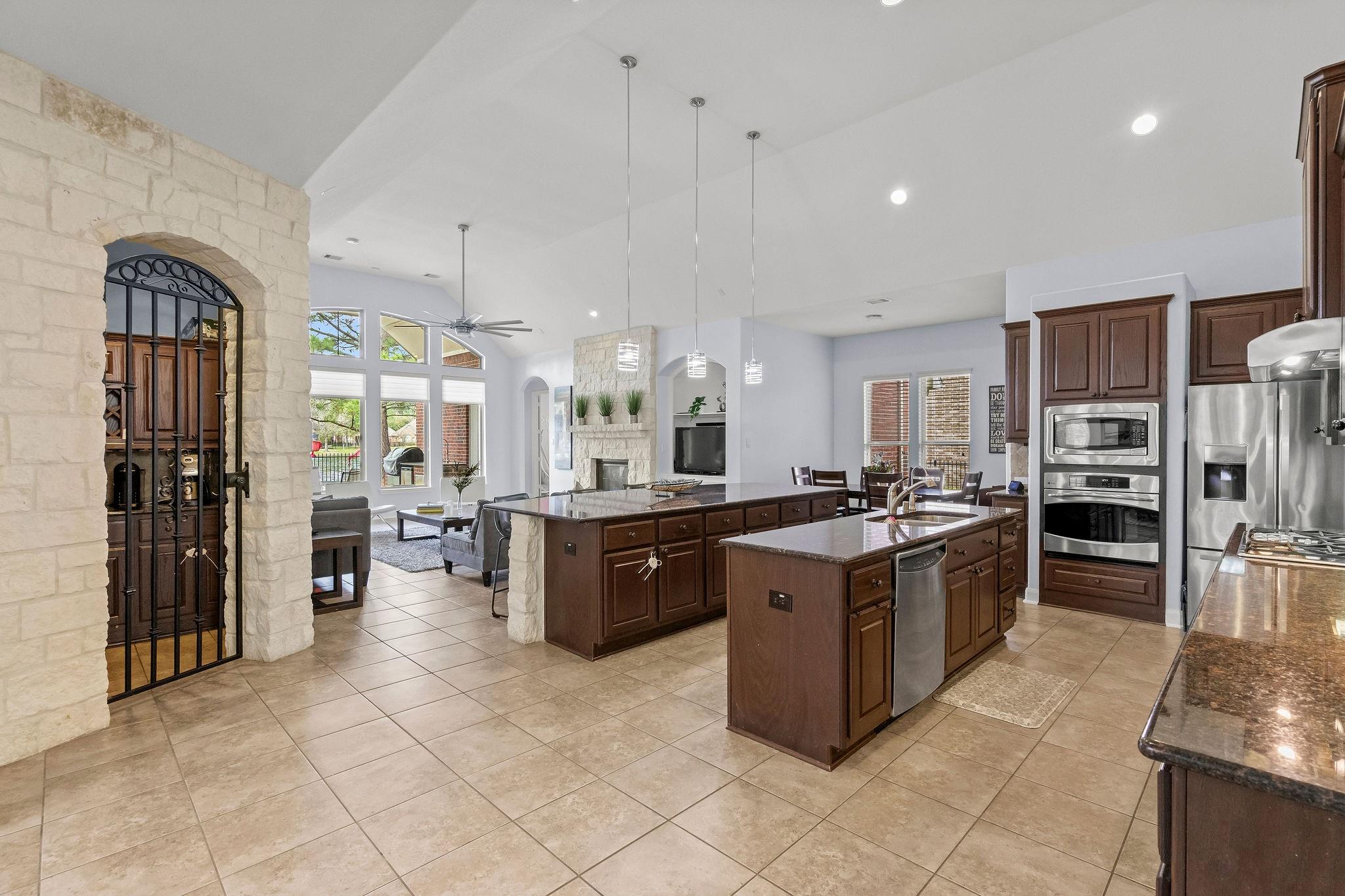 31114 Lakeview Bend Lane