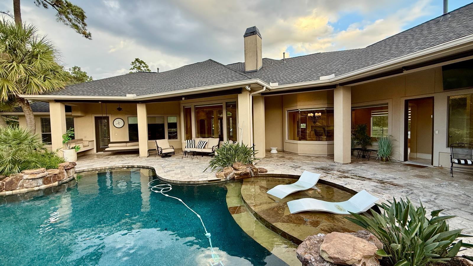 8103 Hideaway Lake Circle