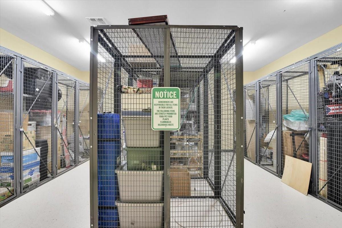 300 St Joseph Parkway # 309