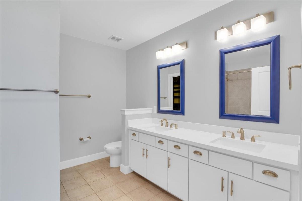 300 St Joseph Parkway # 309