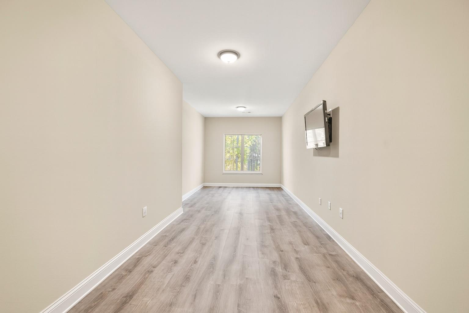 6146 Waltons Point S