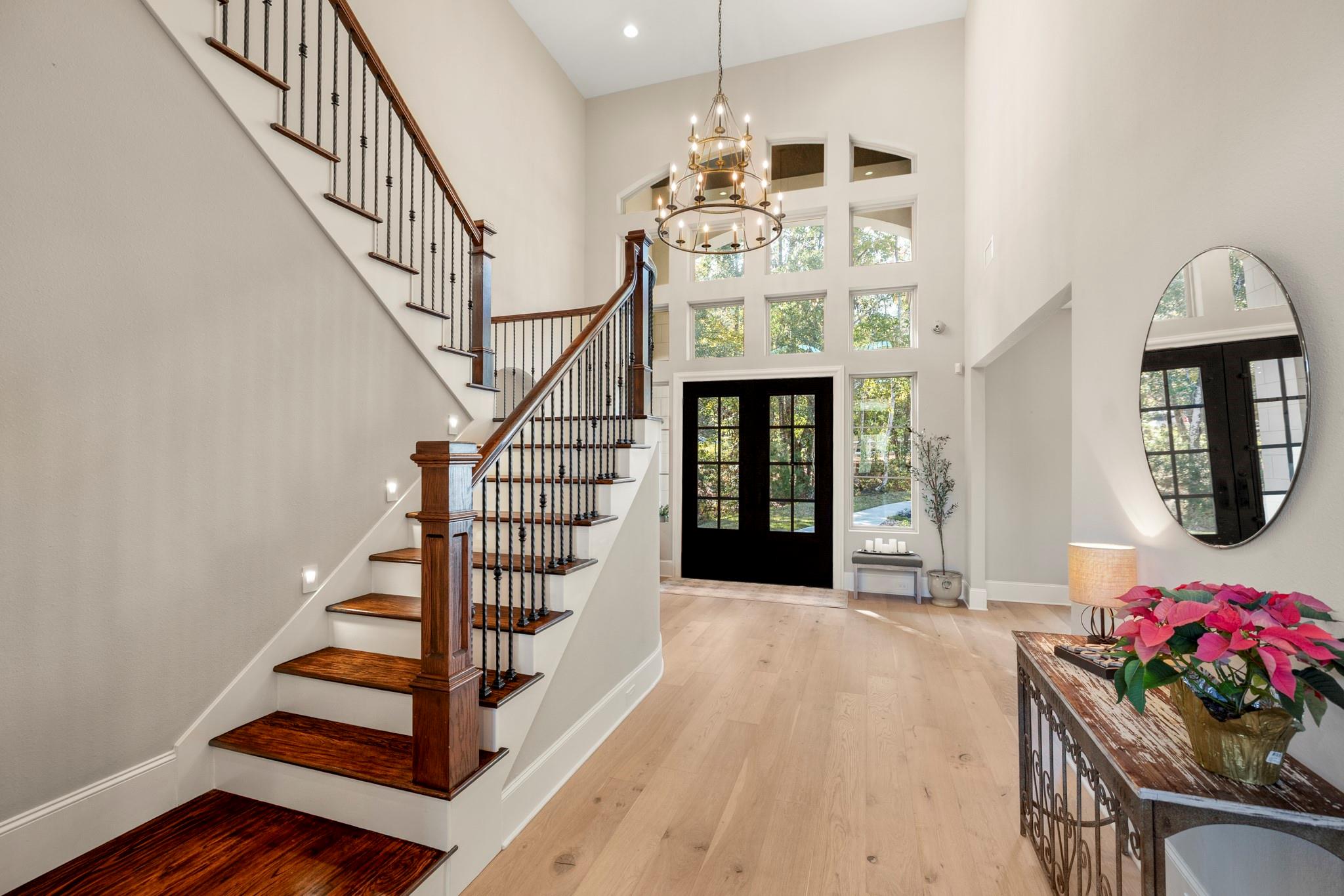 6146 Waltons Point S