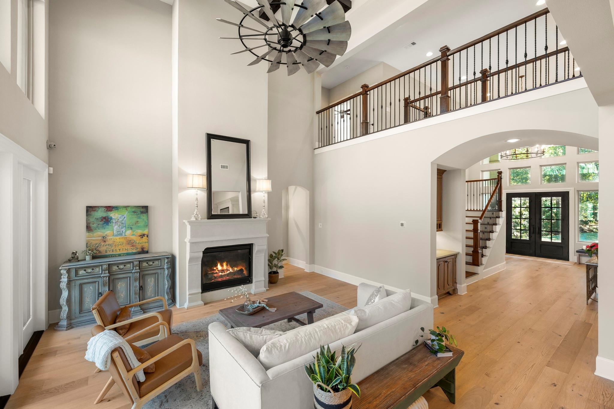 6146 Waltons Point S