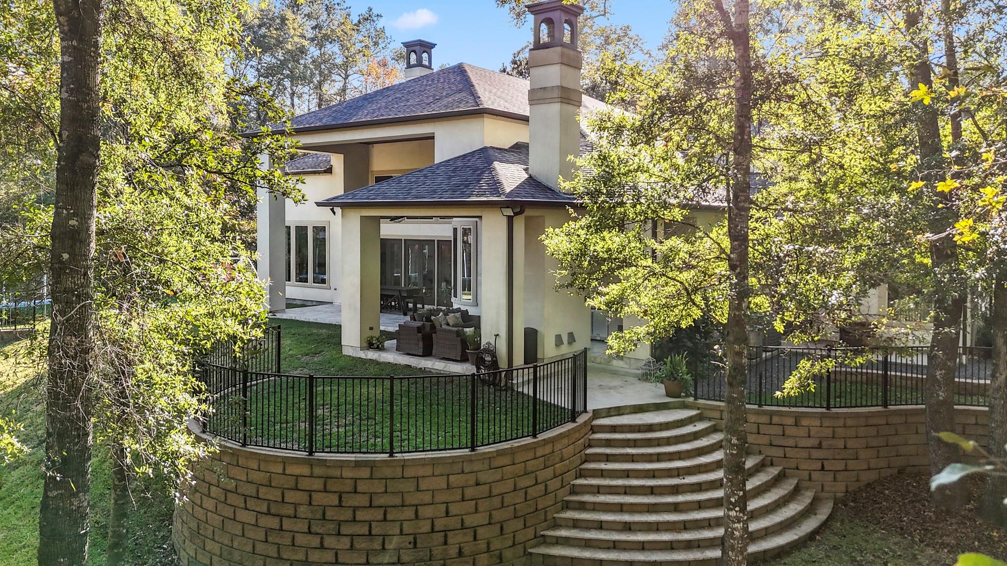 6146 Waltons Point S