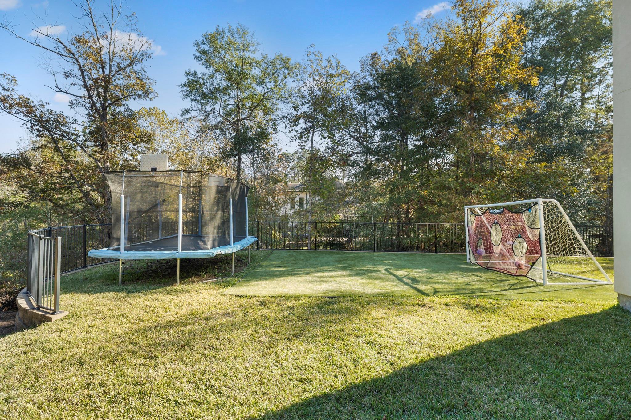 6146 Waltons Point S