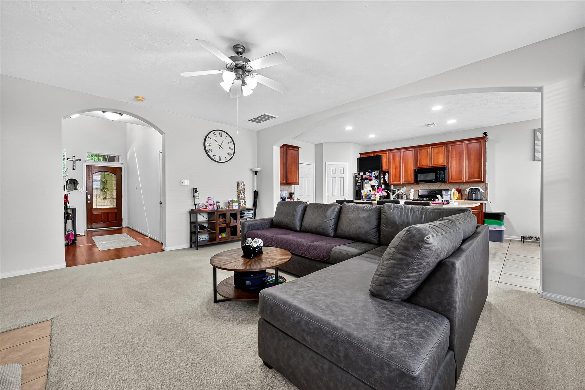 34 S Burberry Park Circle