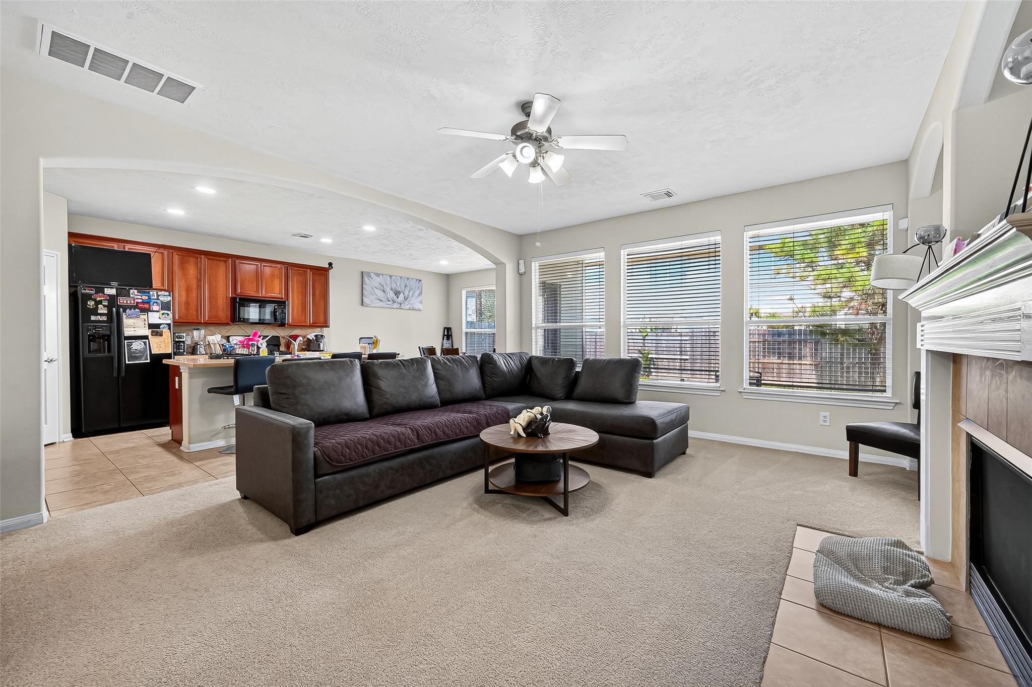 34 S Burberry Park Circle