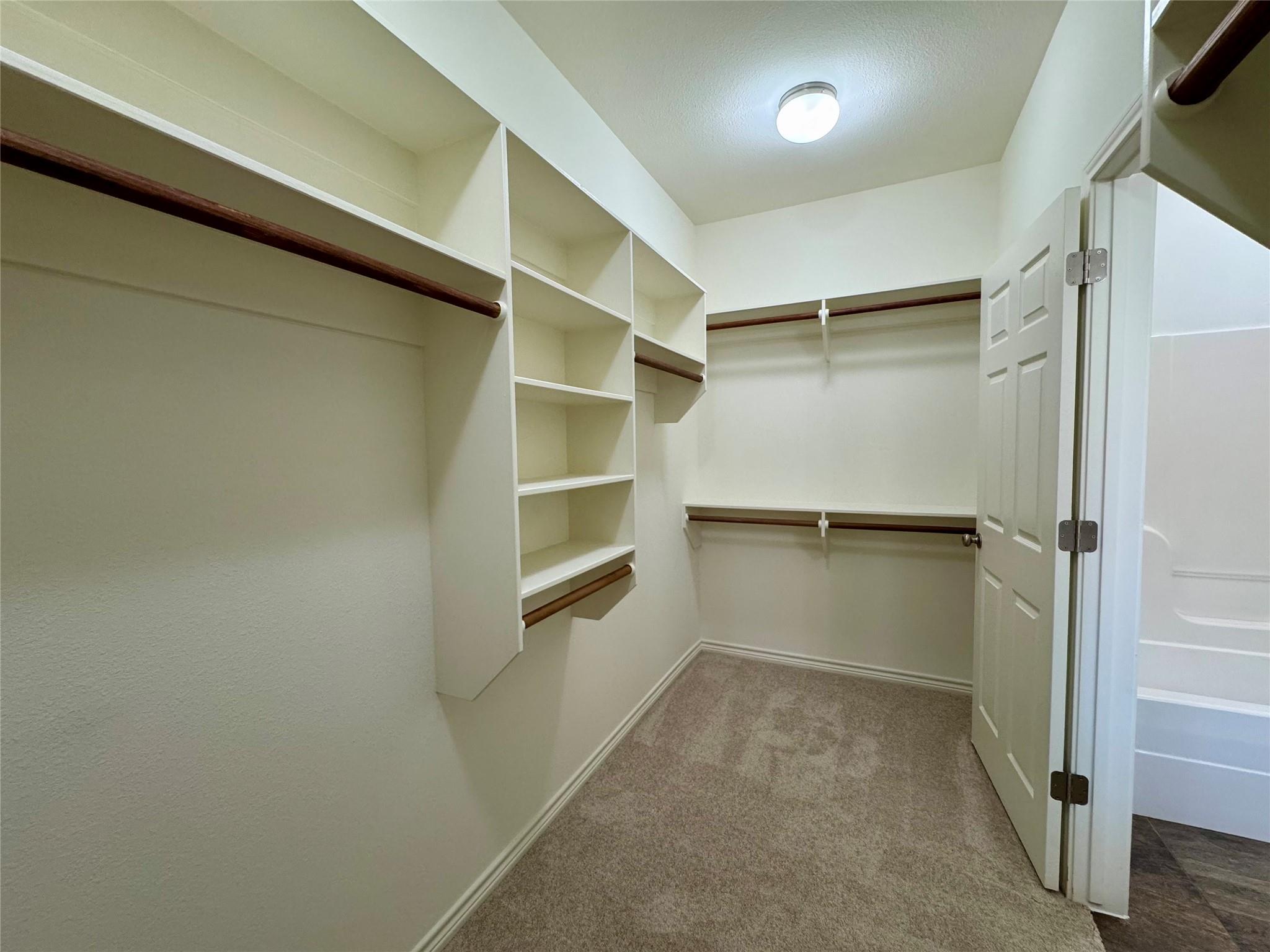 328 Green Leaf Street