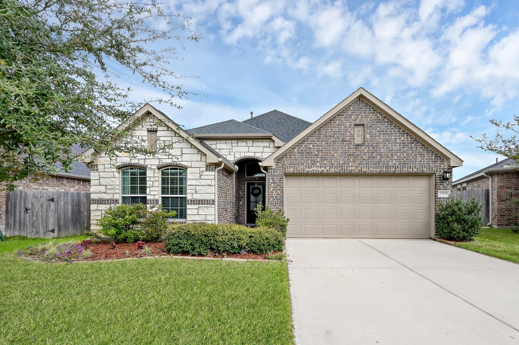 17479 Farm Pasture Trail