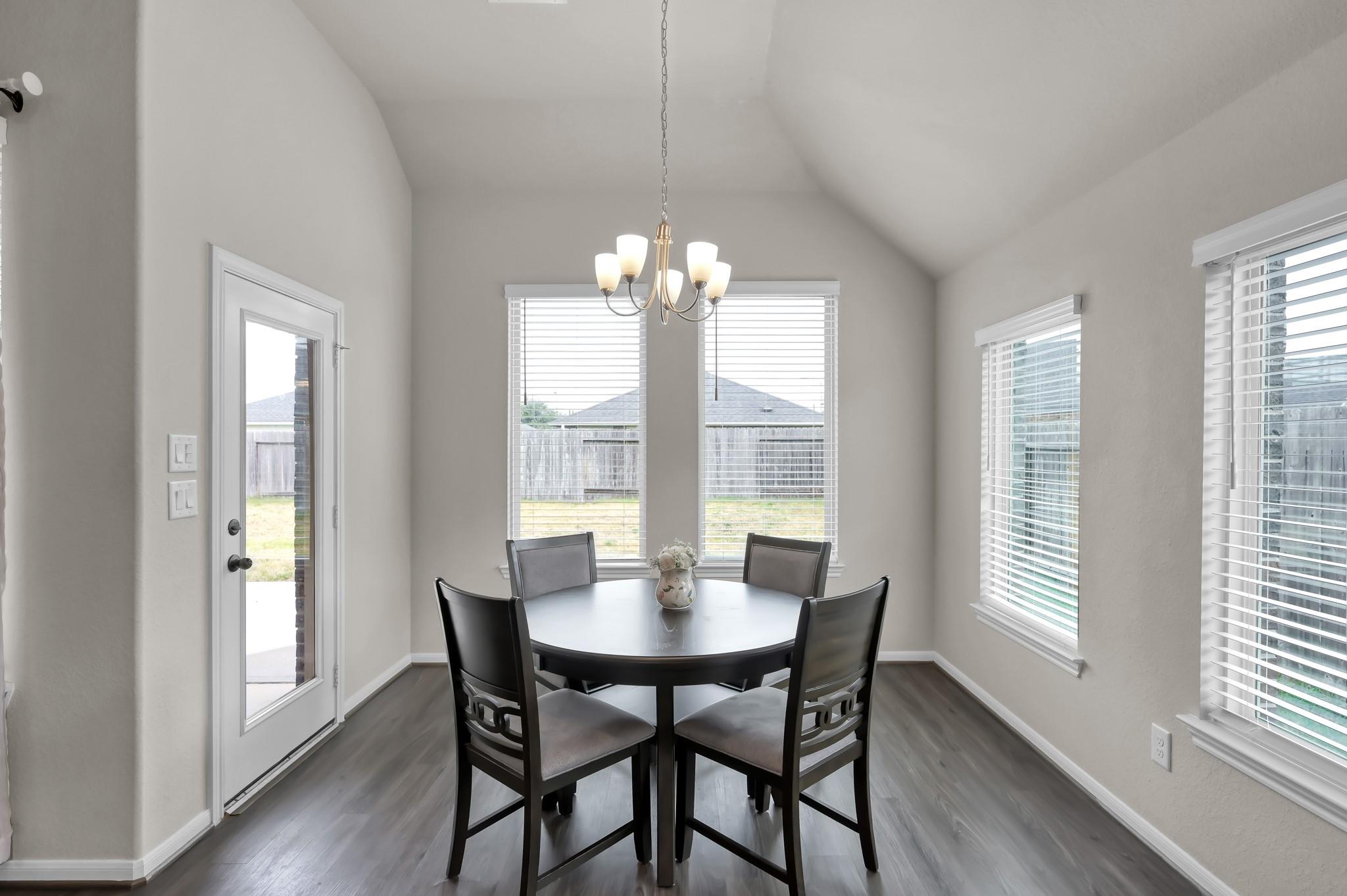 17479 Farm Pasture Trail