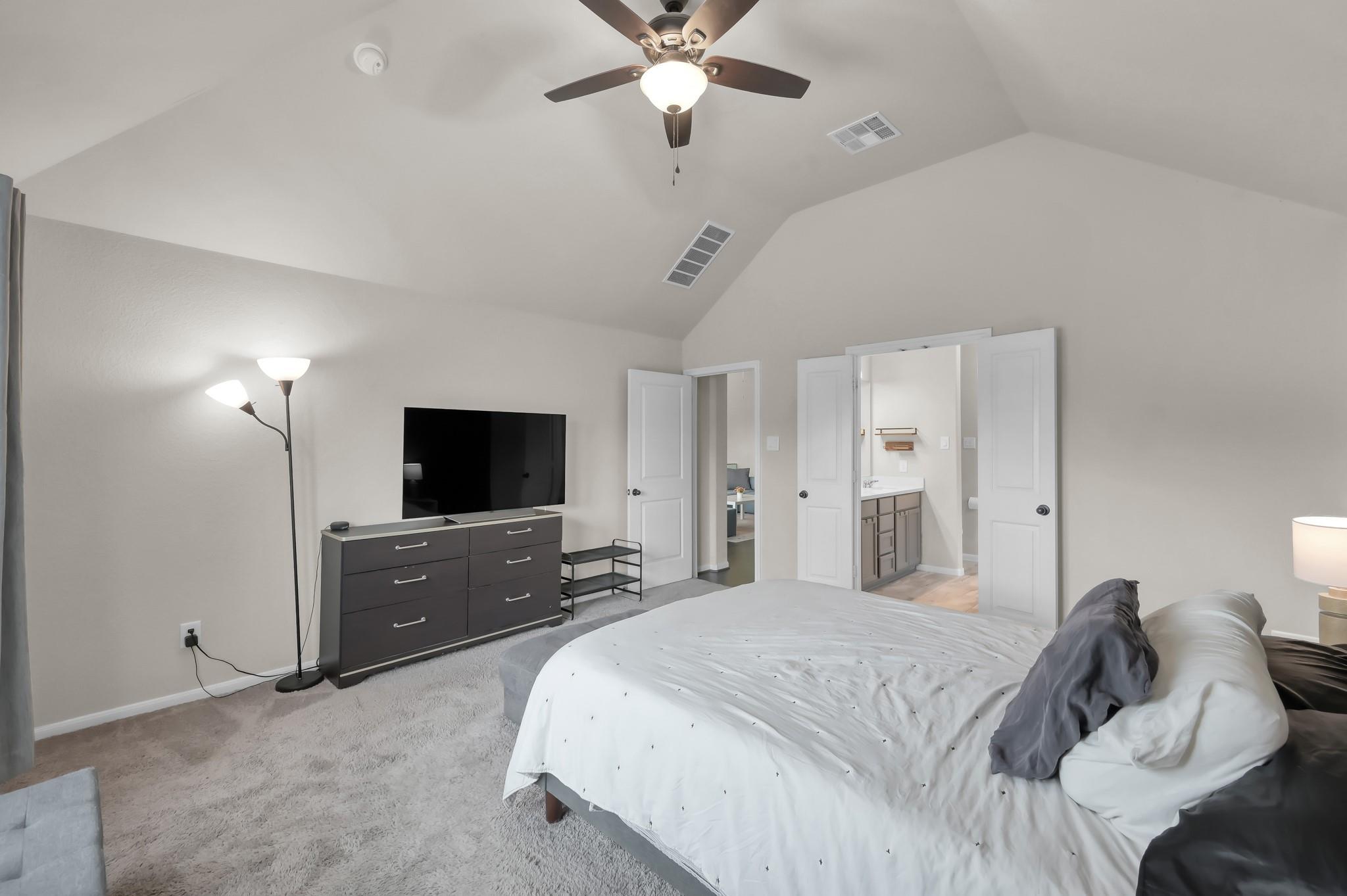 17479 Farm Pasture Trail