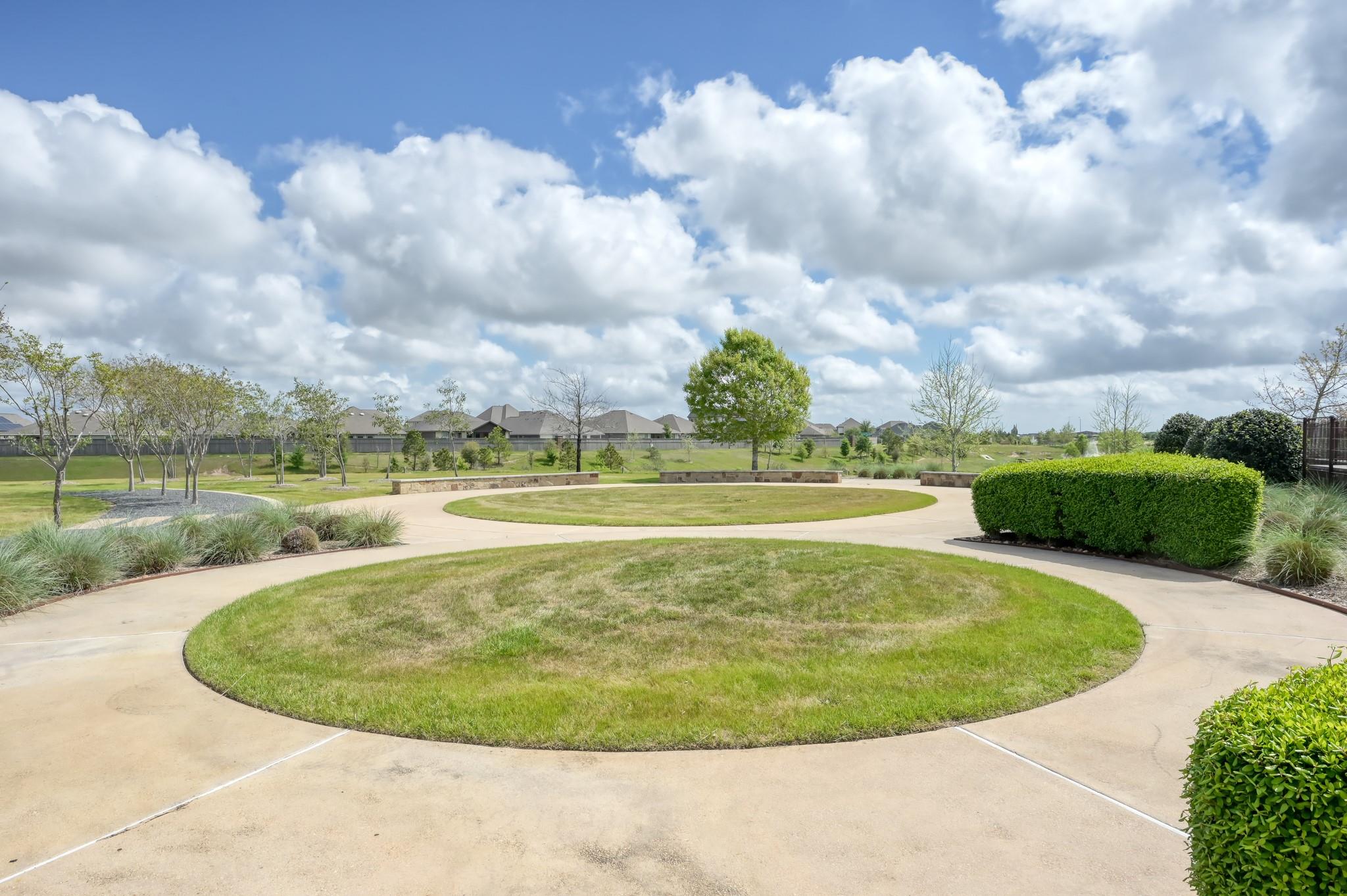 17479 Farm Pasture Trail