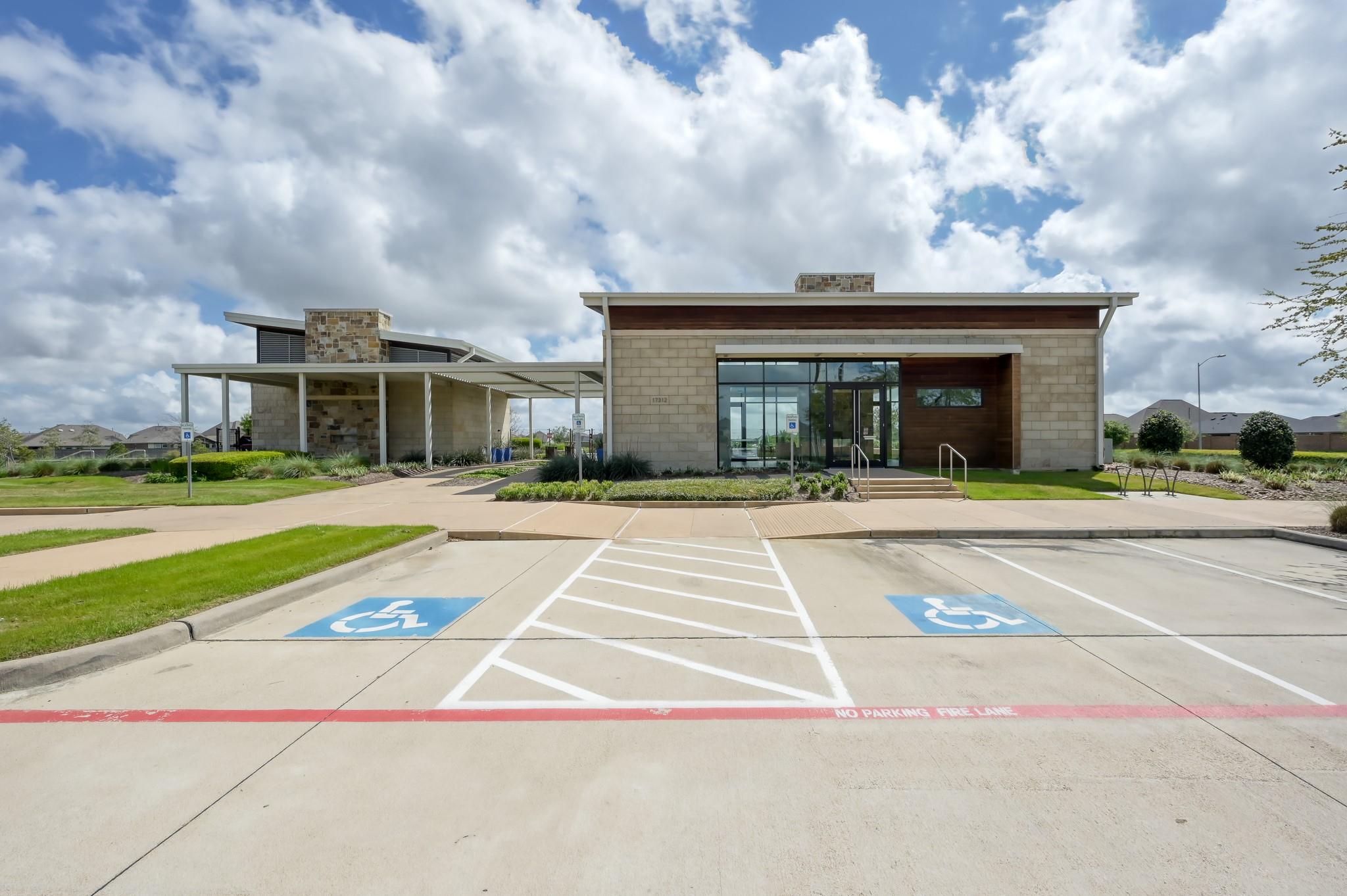 17479 Farm Pasture Trail