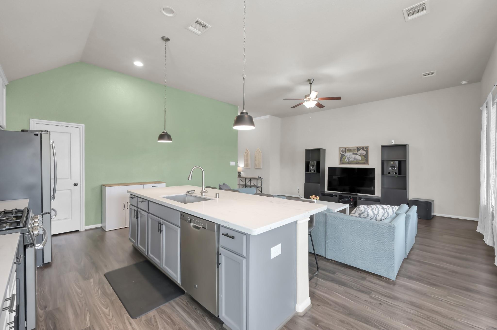 17479 Farm Pasture Trail