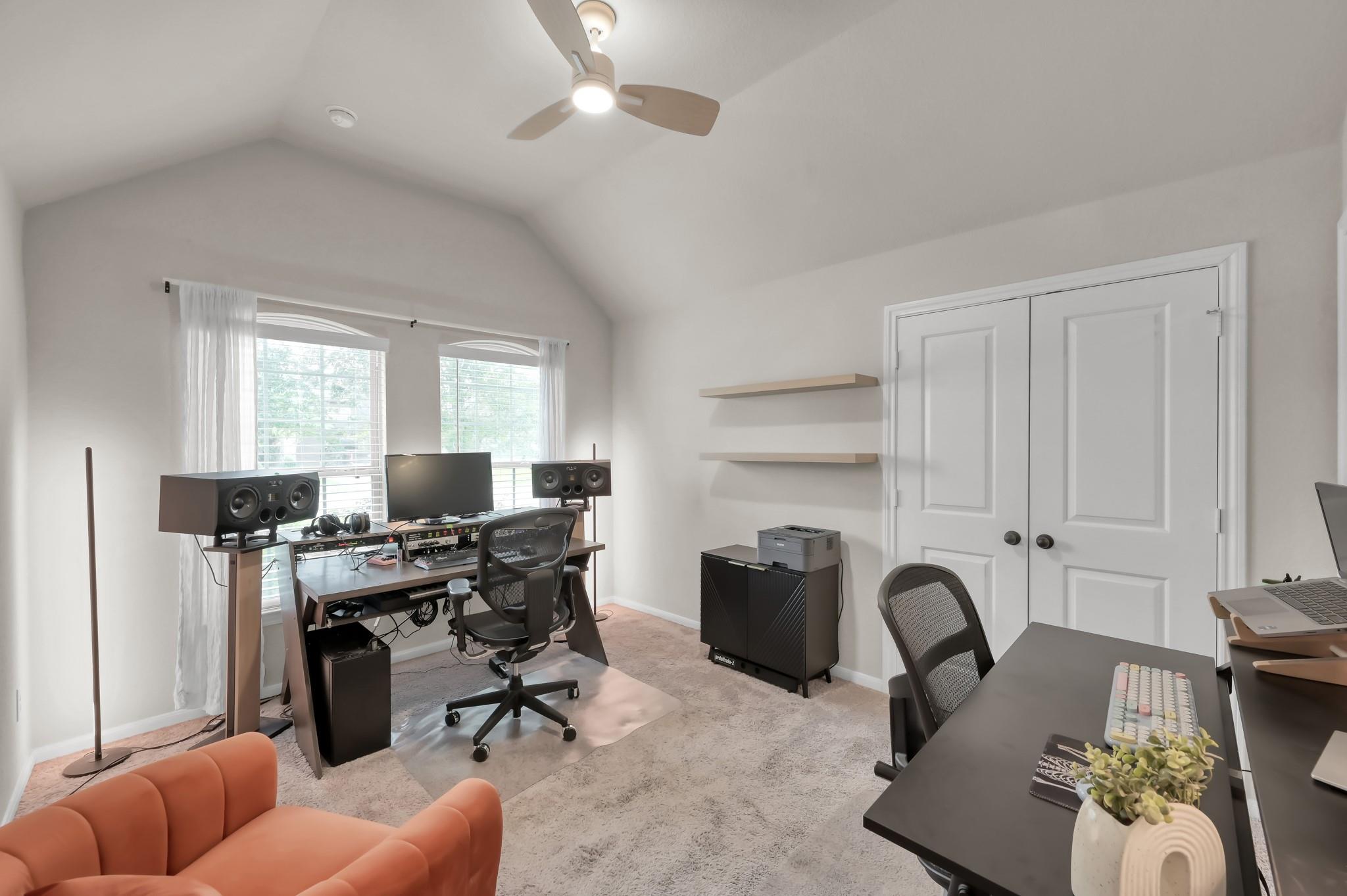 17479 Farm Pasture Trail