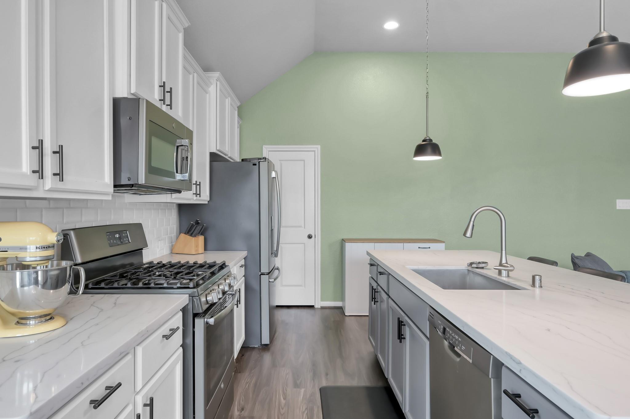 17479 Farm Pasture Trail