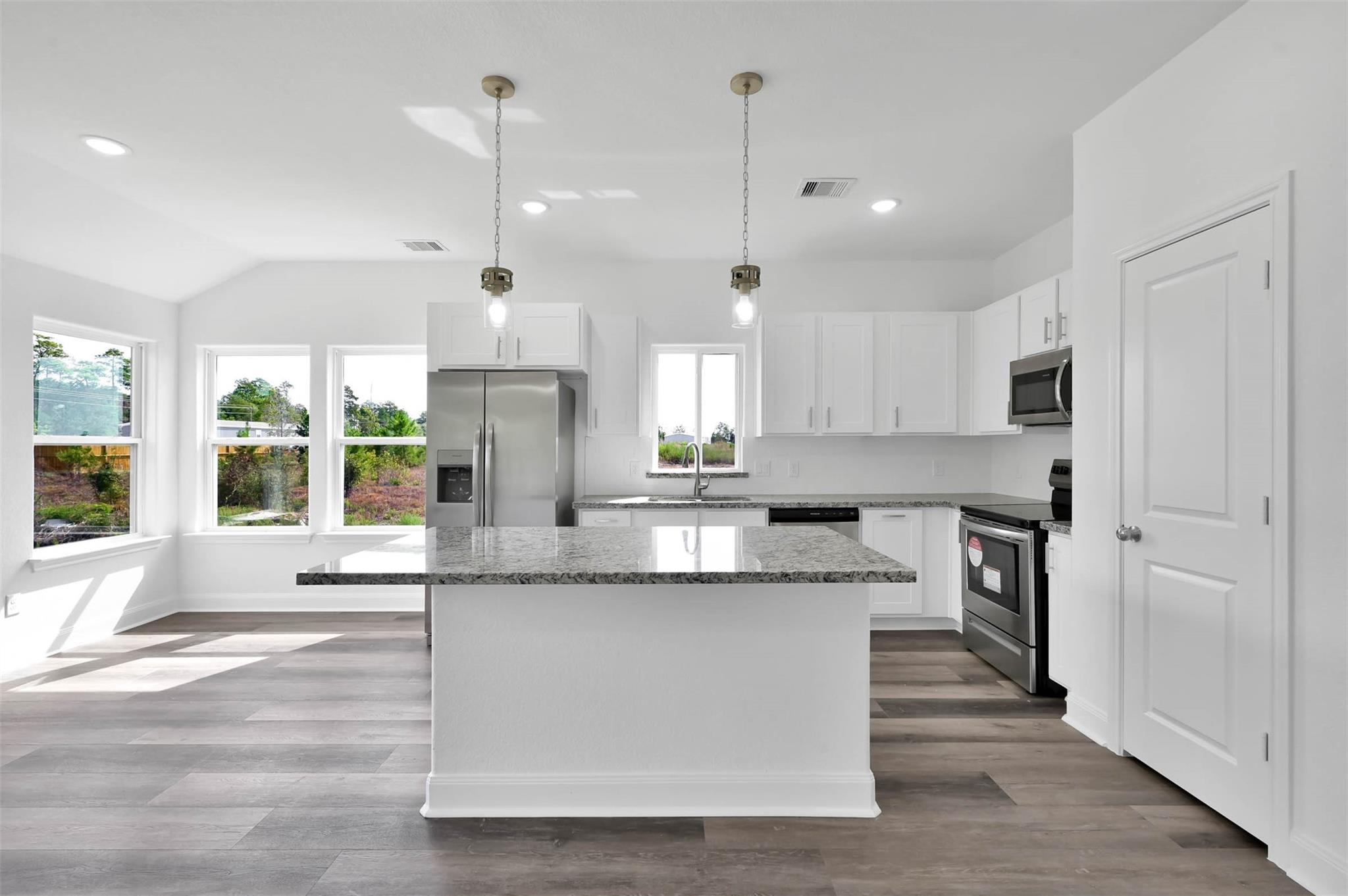 1089 Road 5740