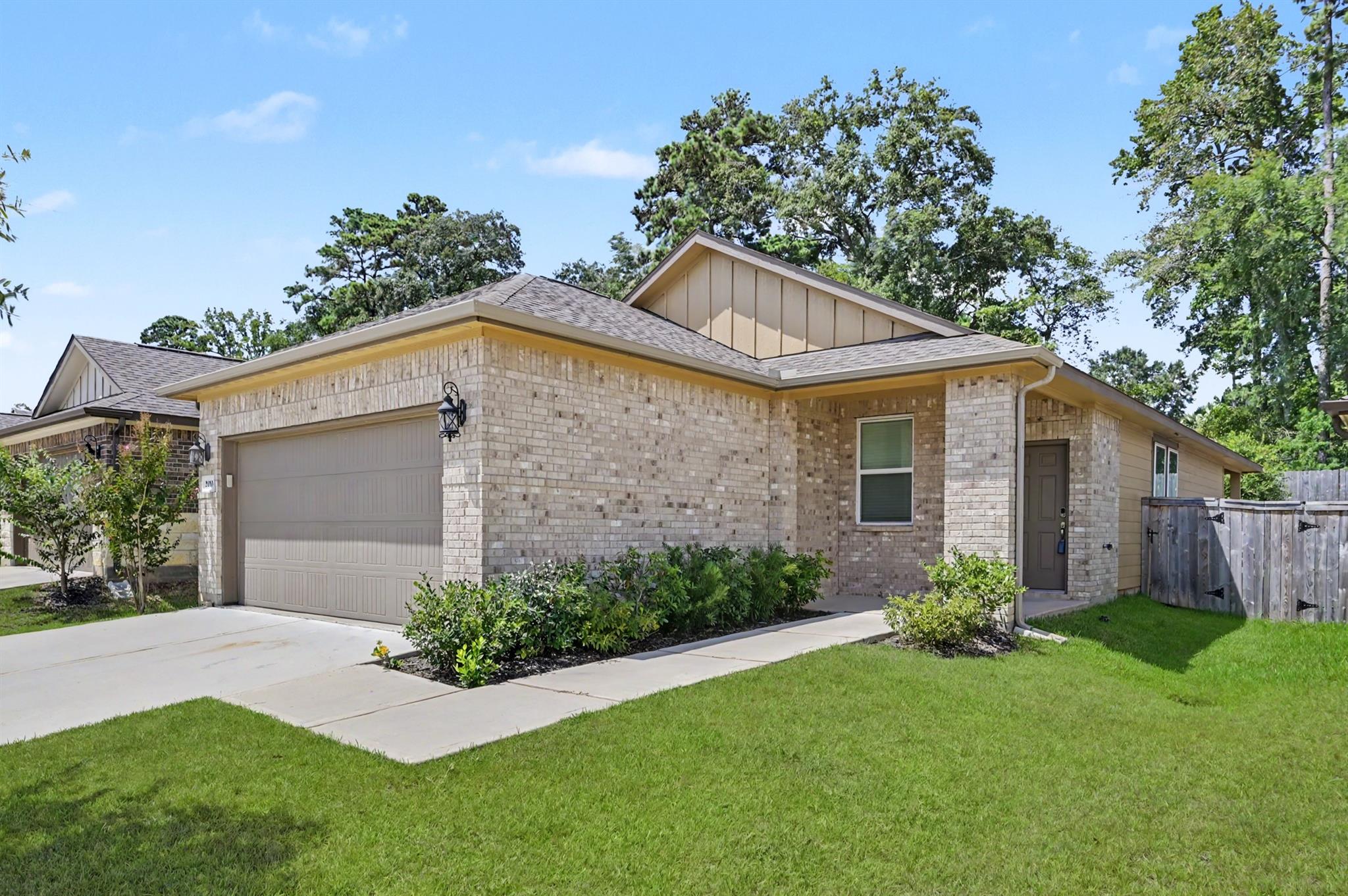 2010 W Darlington Oak Court