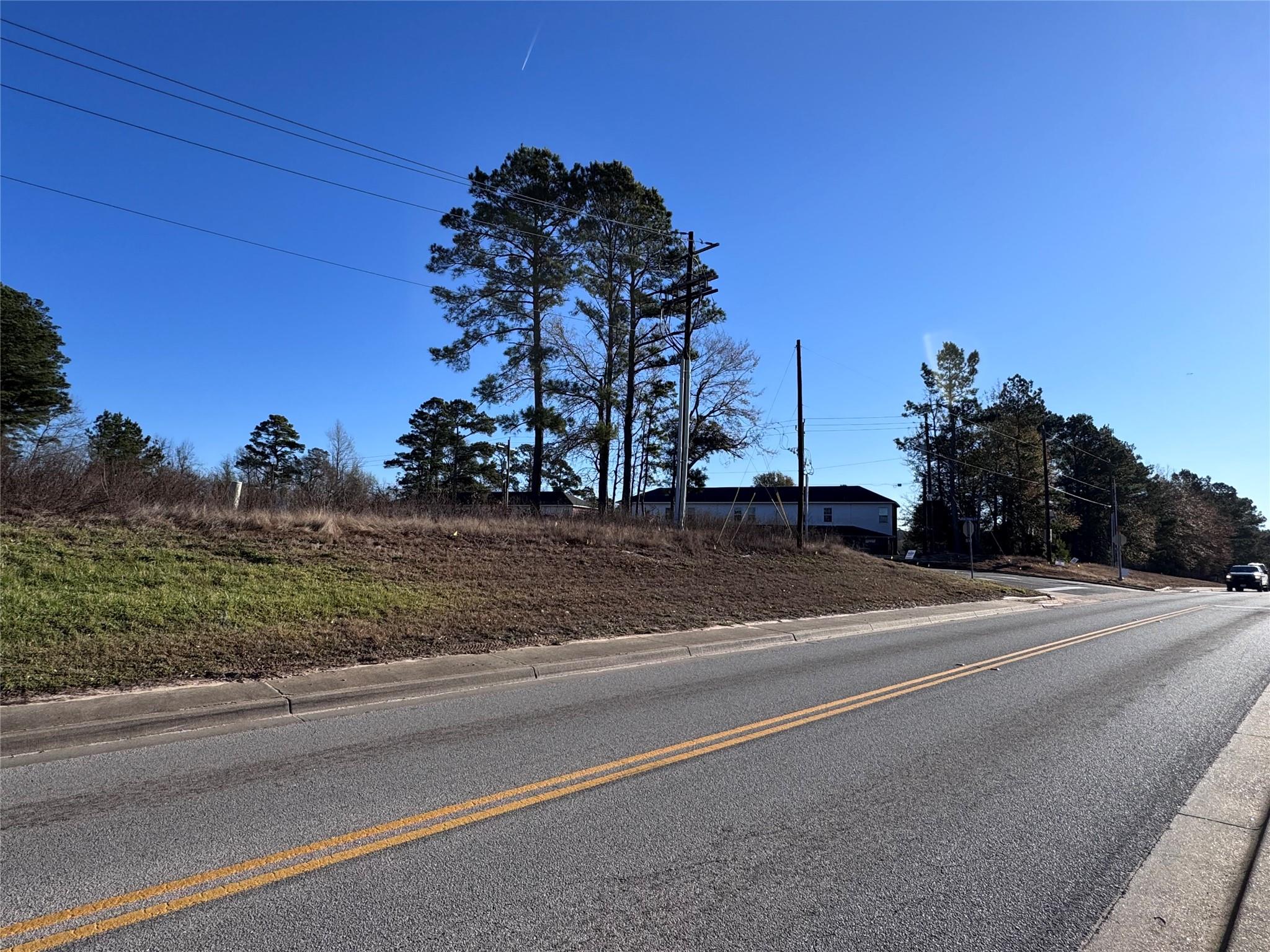 1980 Veterans Memorial Parkway