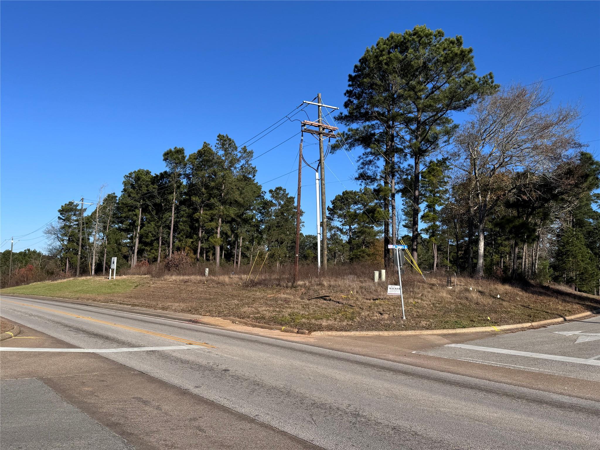 1980 Veterans Memorial Parkway