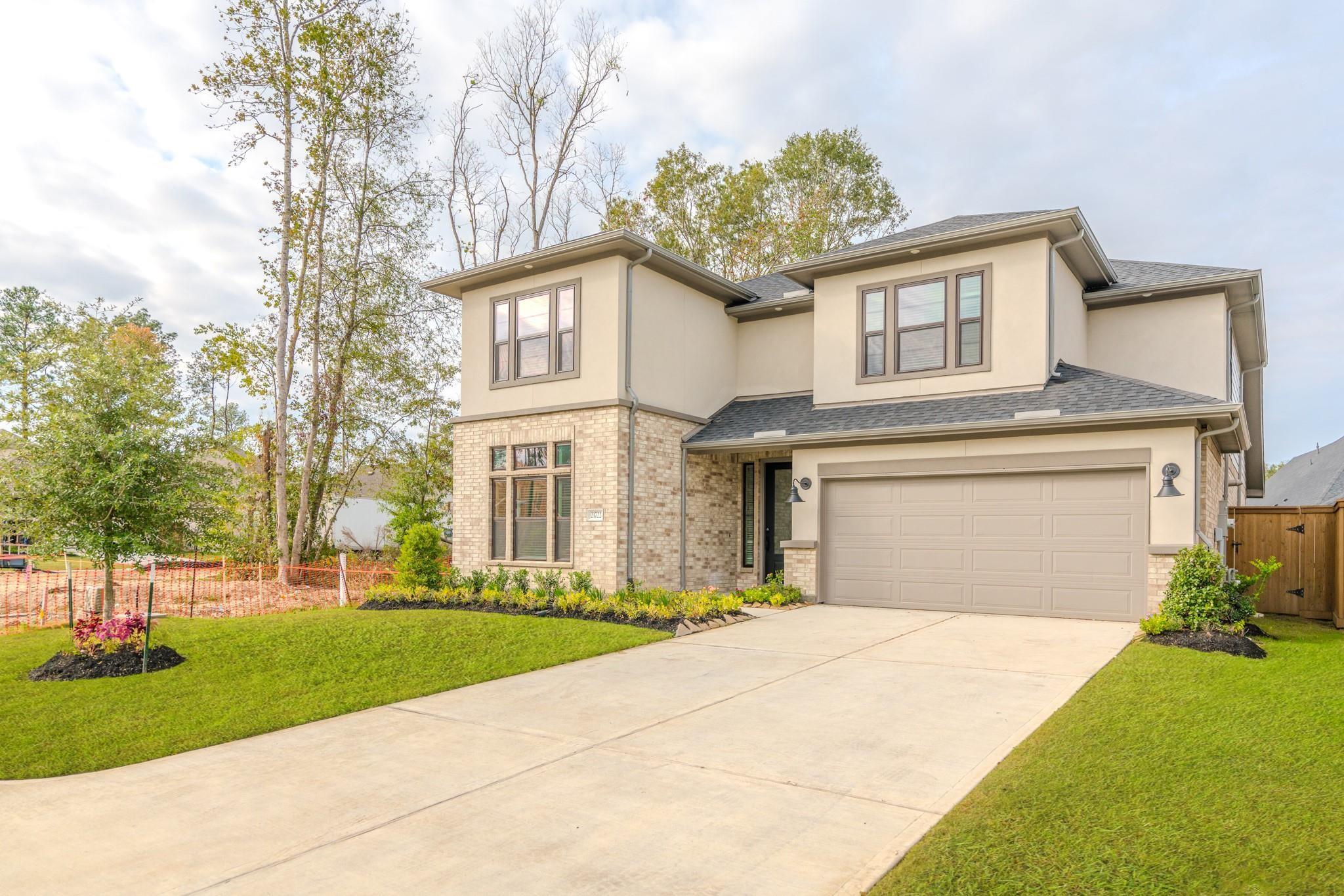 21722 Ellsworth Garden Lane