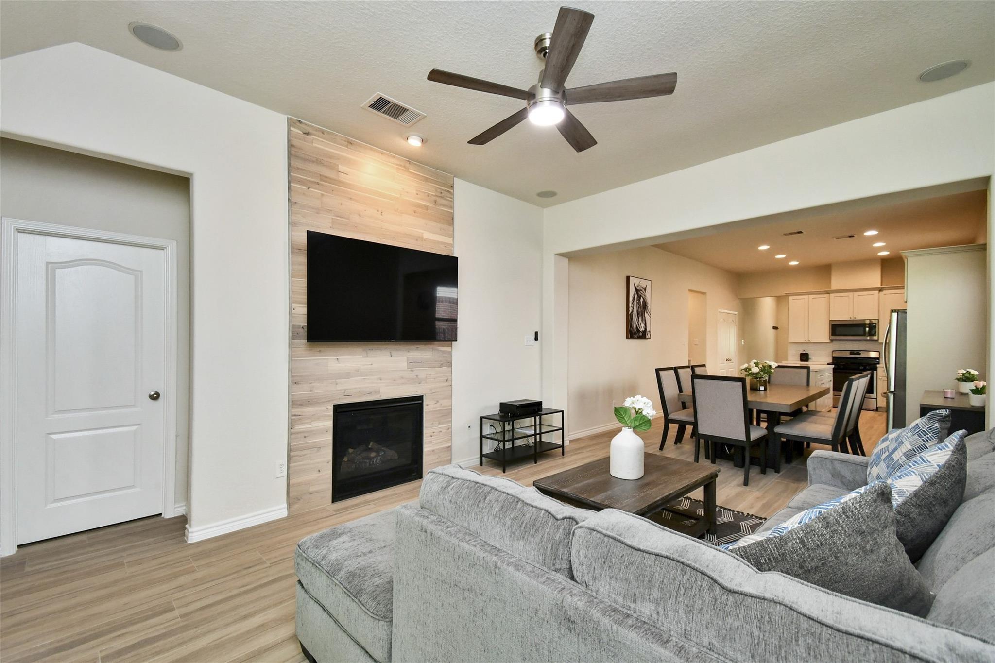 22 Wood Drake Place