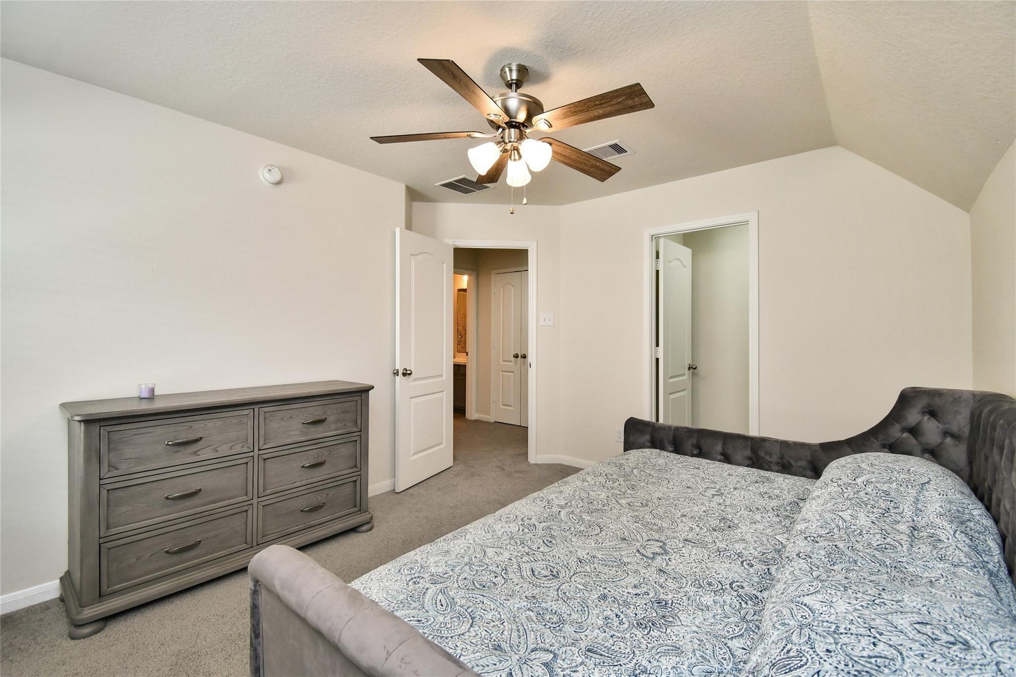 22 Wood Drake Place